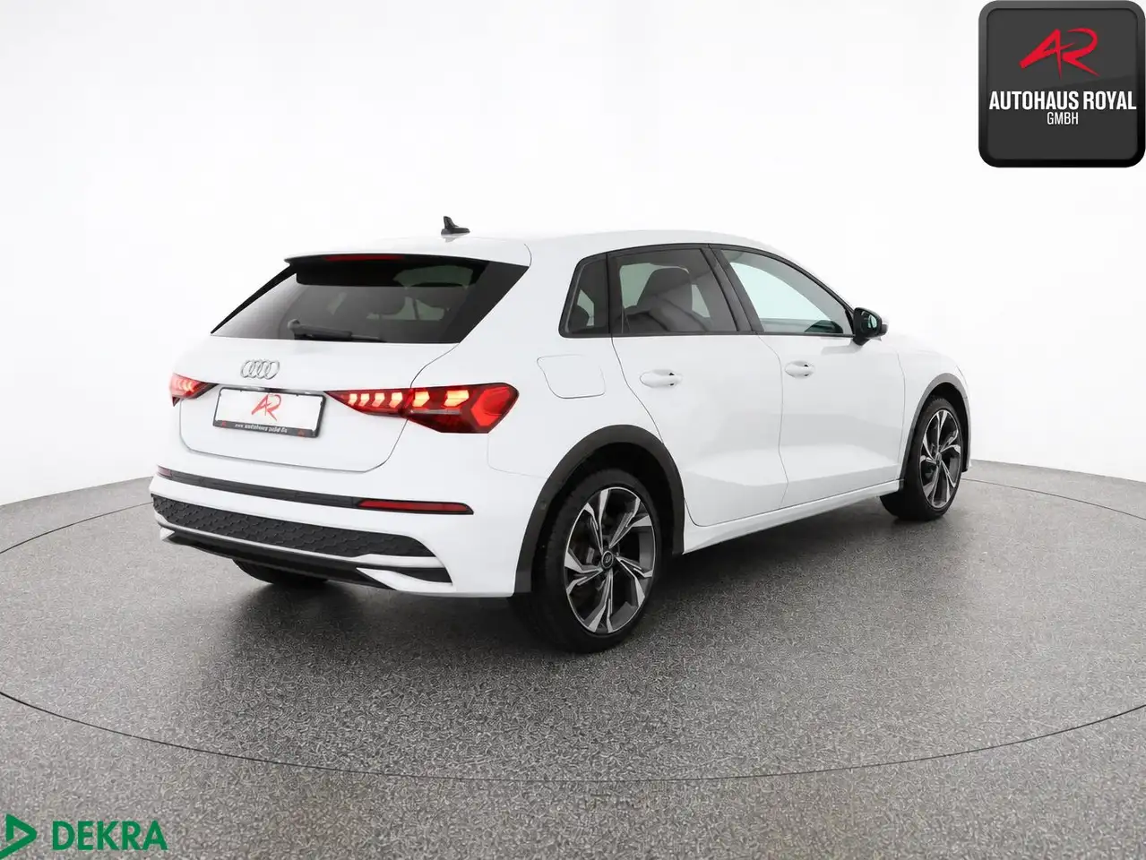 Audi A3 Sportback 30 TFSI S LINE 18 Z. KAMERA,KEYLESS, миниатюра 5