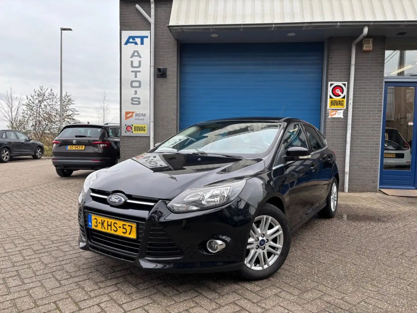 Ford Focus 1.0 ECOB. TITANIUM Zwart - 1
