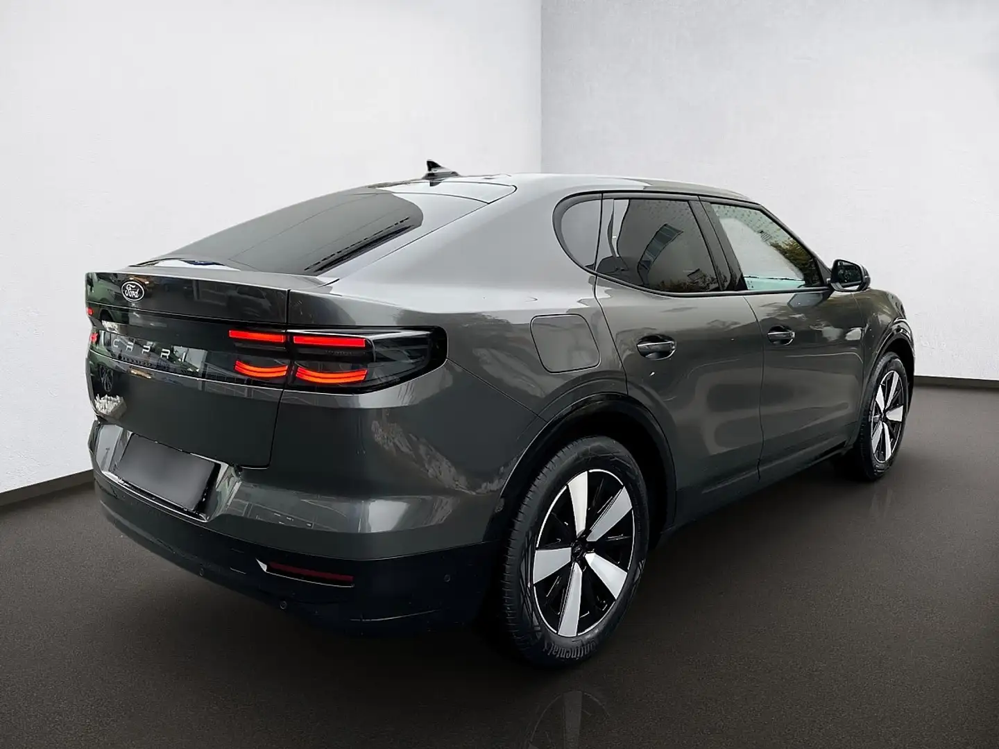 Ford Capri Elektro 77kWh Extended Range Select Grau - 2
