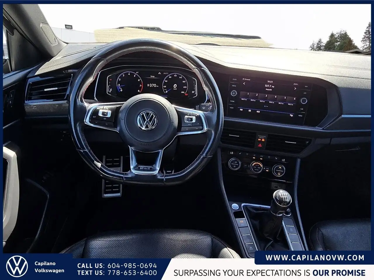 Volkswagen Jetta photo Volkswagen Jetta