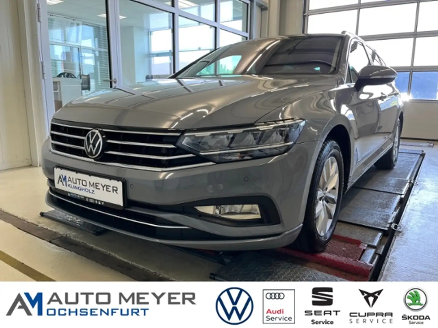 Volkswagen Passat Variant Business 2.0 TDI DSG AHK LED RFK Gris - 1