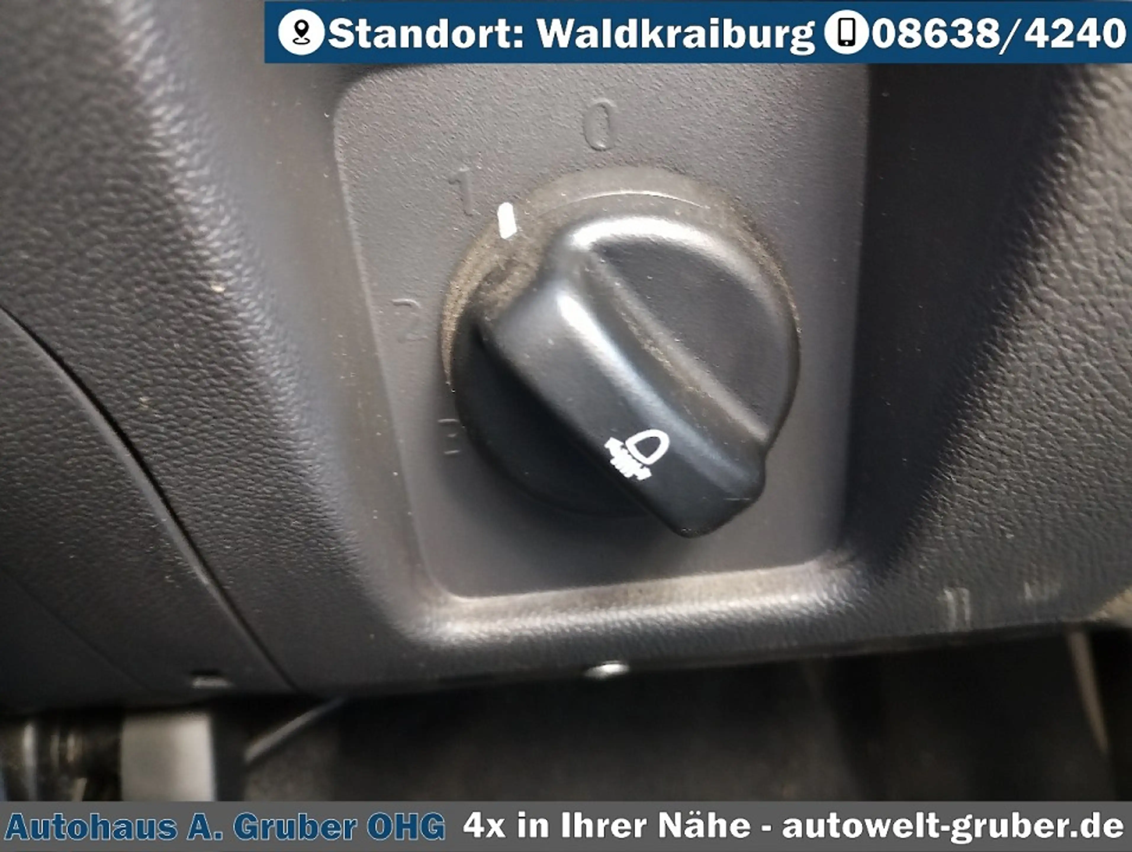 Dacia Duster TCe Explorer+Navi+Tempo+Dachreling+USB+ — photo 16