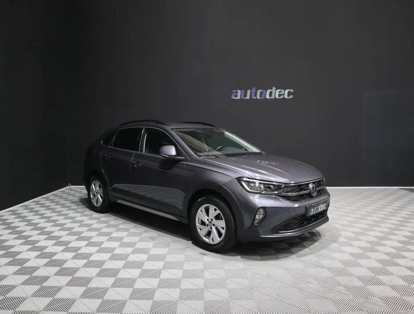Volkswagen Taigo 1.0 TSI R-Line DSG 81kW Azul - 1