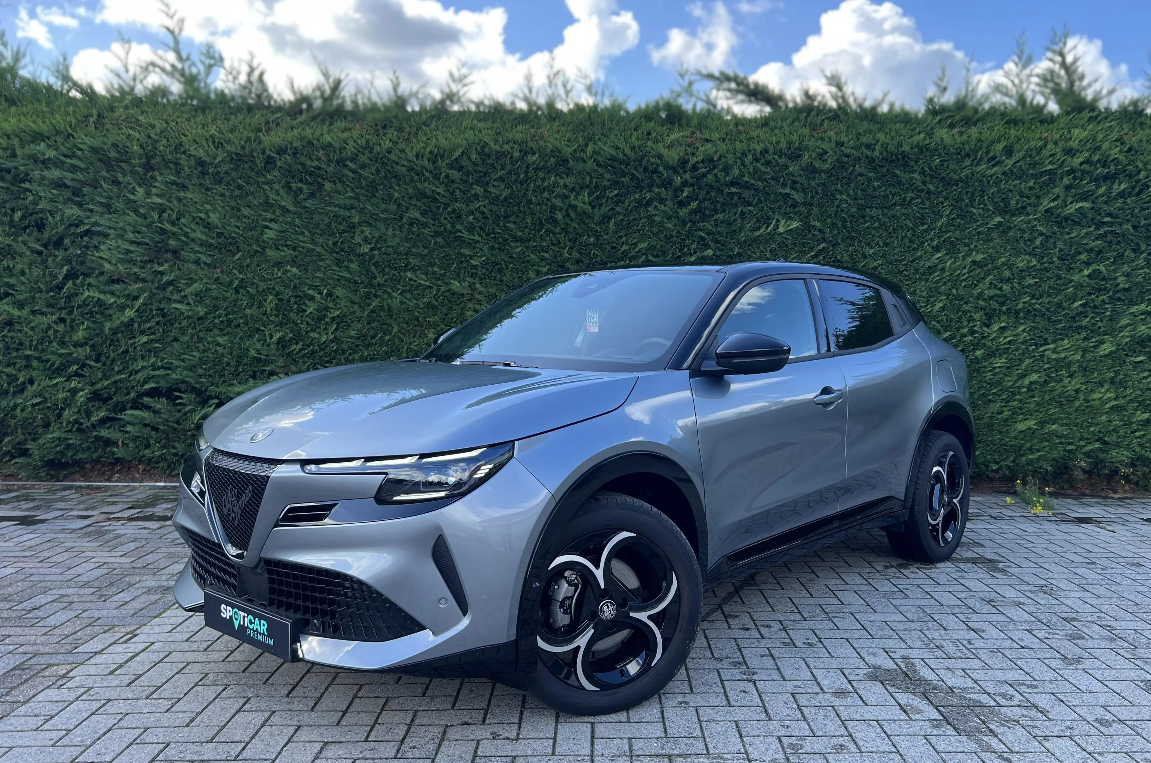 Alfa Romeo Junior Ibrida Q4 — photo 2