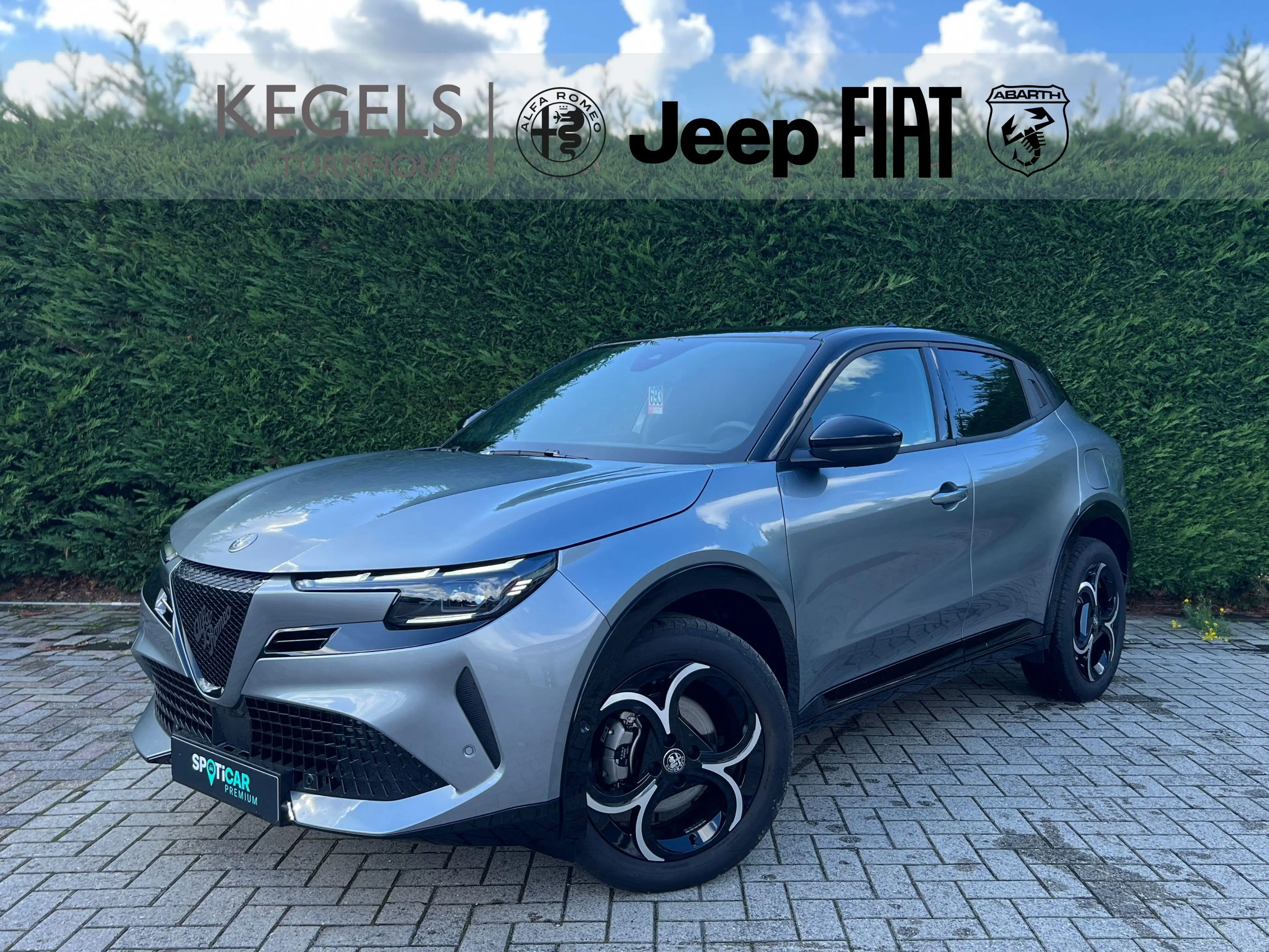 Alfa Romeo Junior Ibrida Q4