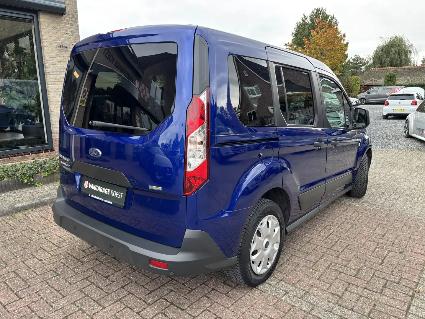 Ford Tourneo Connect Compact 1.0 Turbo Titanium All-Seasons / Parkeerse Bleu - 2