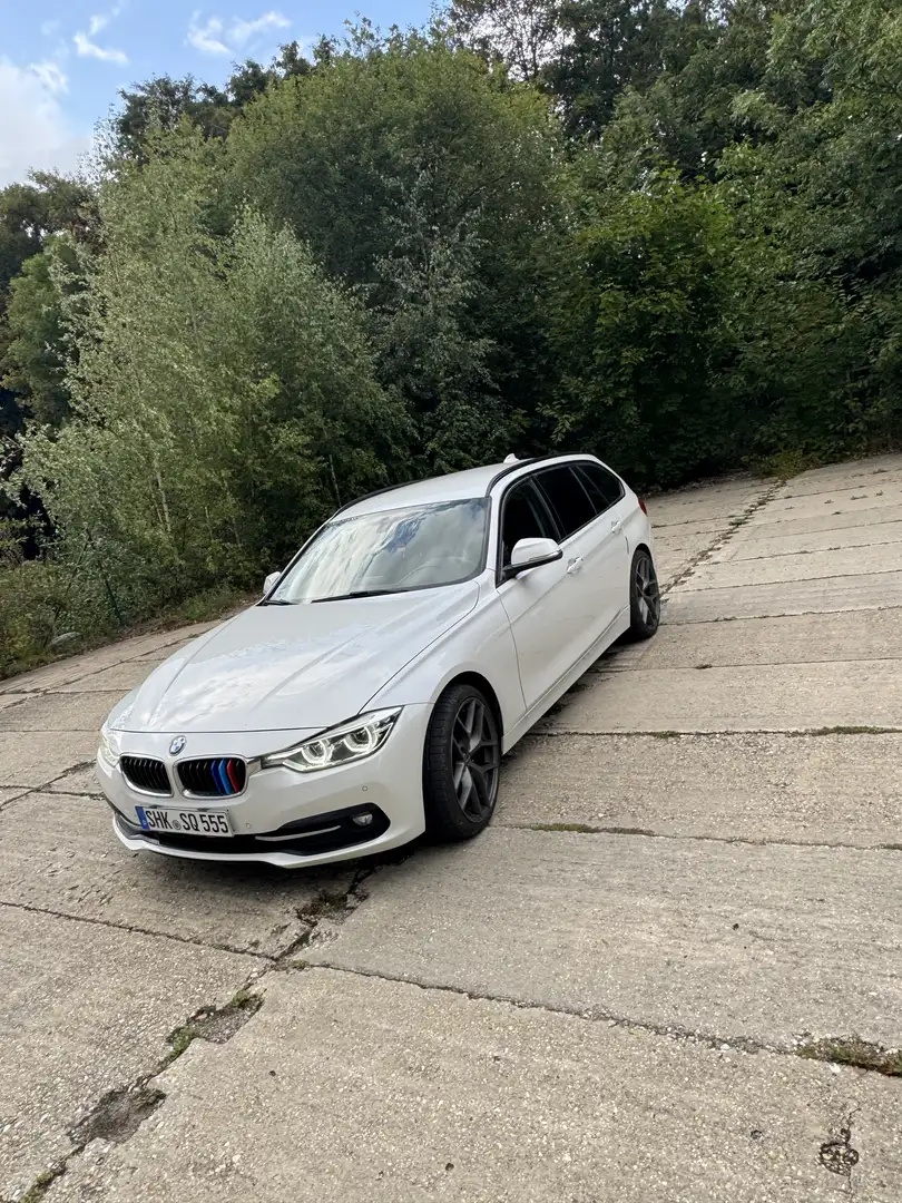 BMW 320 320d Touring Sport Line - 2