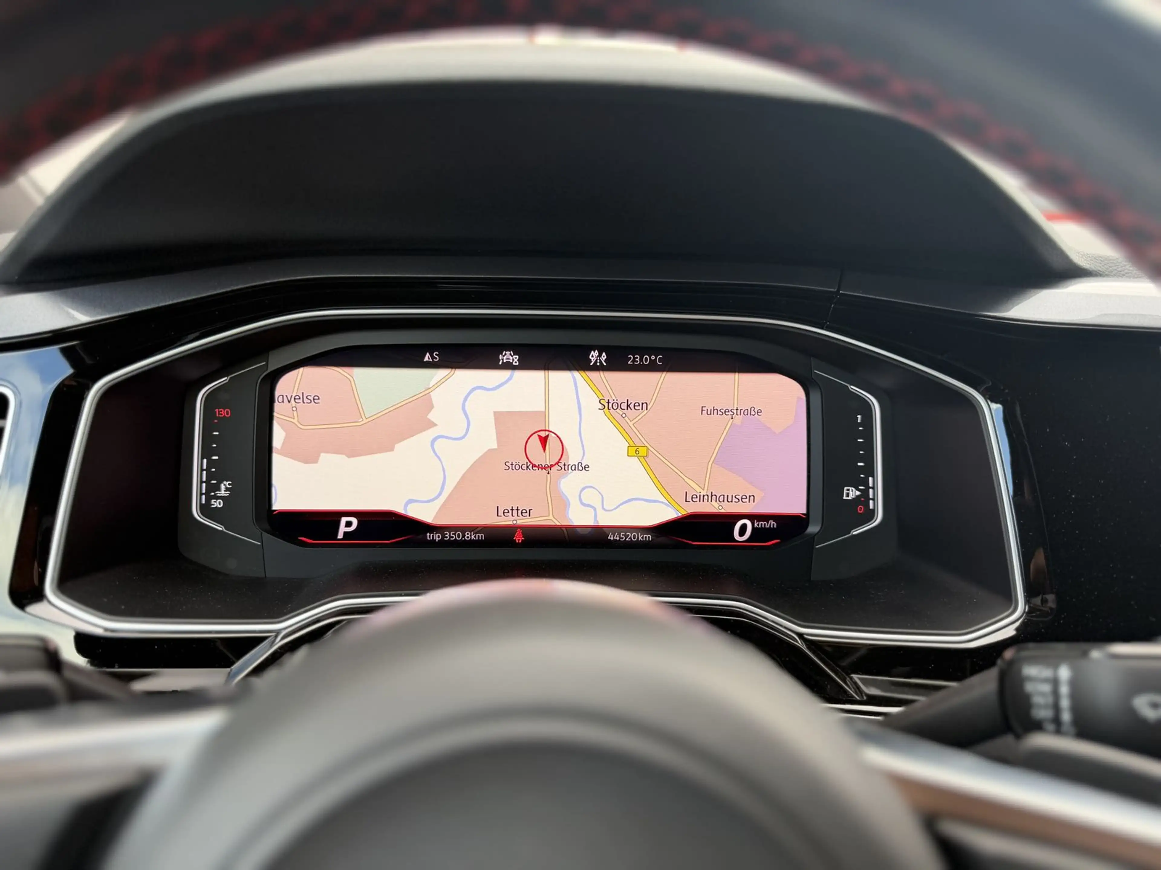 Volkswagen Polo GTI Autom 1.Hand Virtuelle PANO Navi LED — photo 13