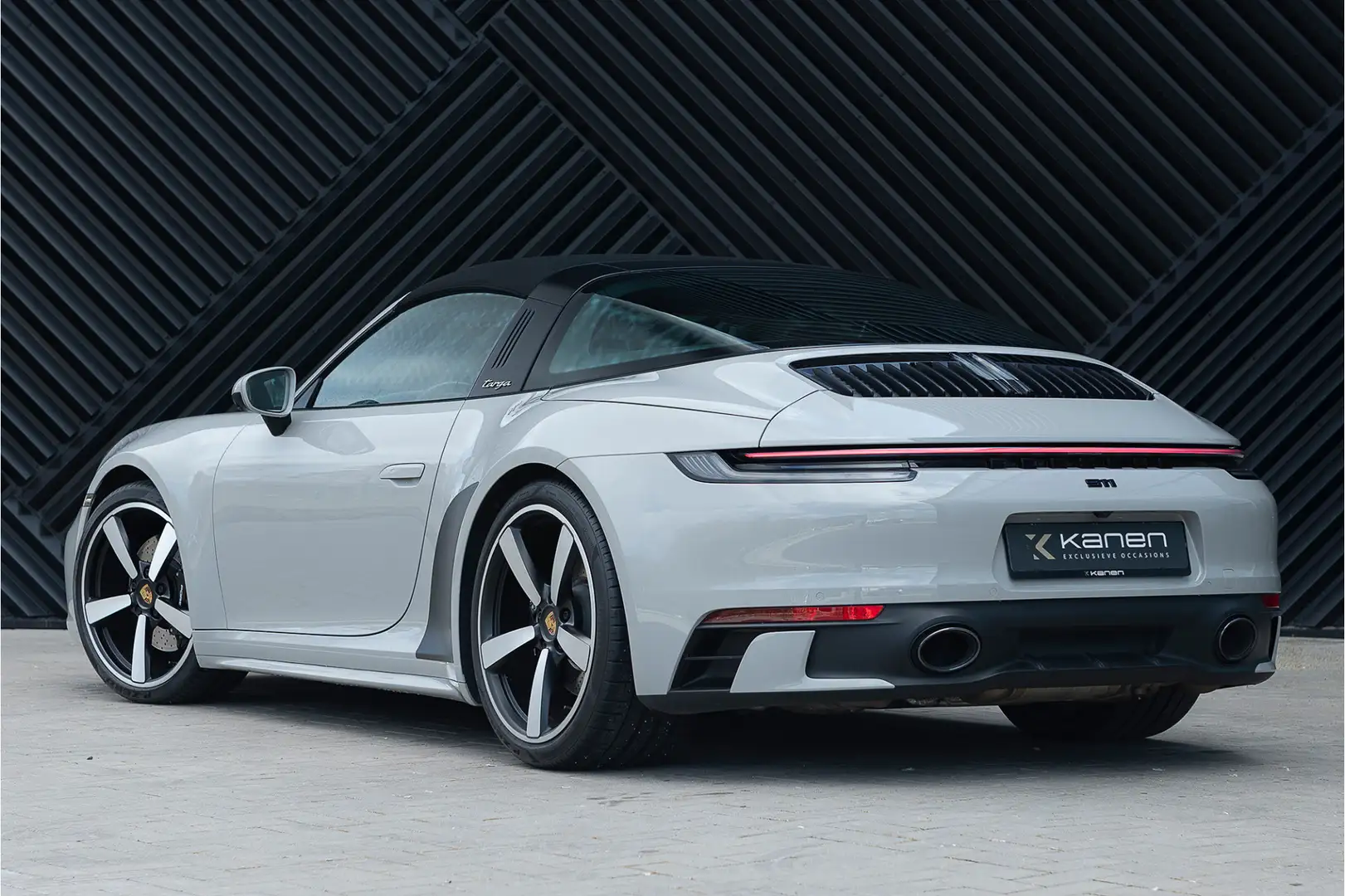 Porsche 992 Targa 4S SportChrono+ Bose PDLS+ Memory ACC 360Cam Grijs - 2