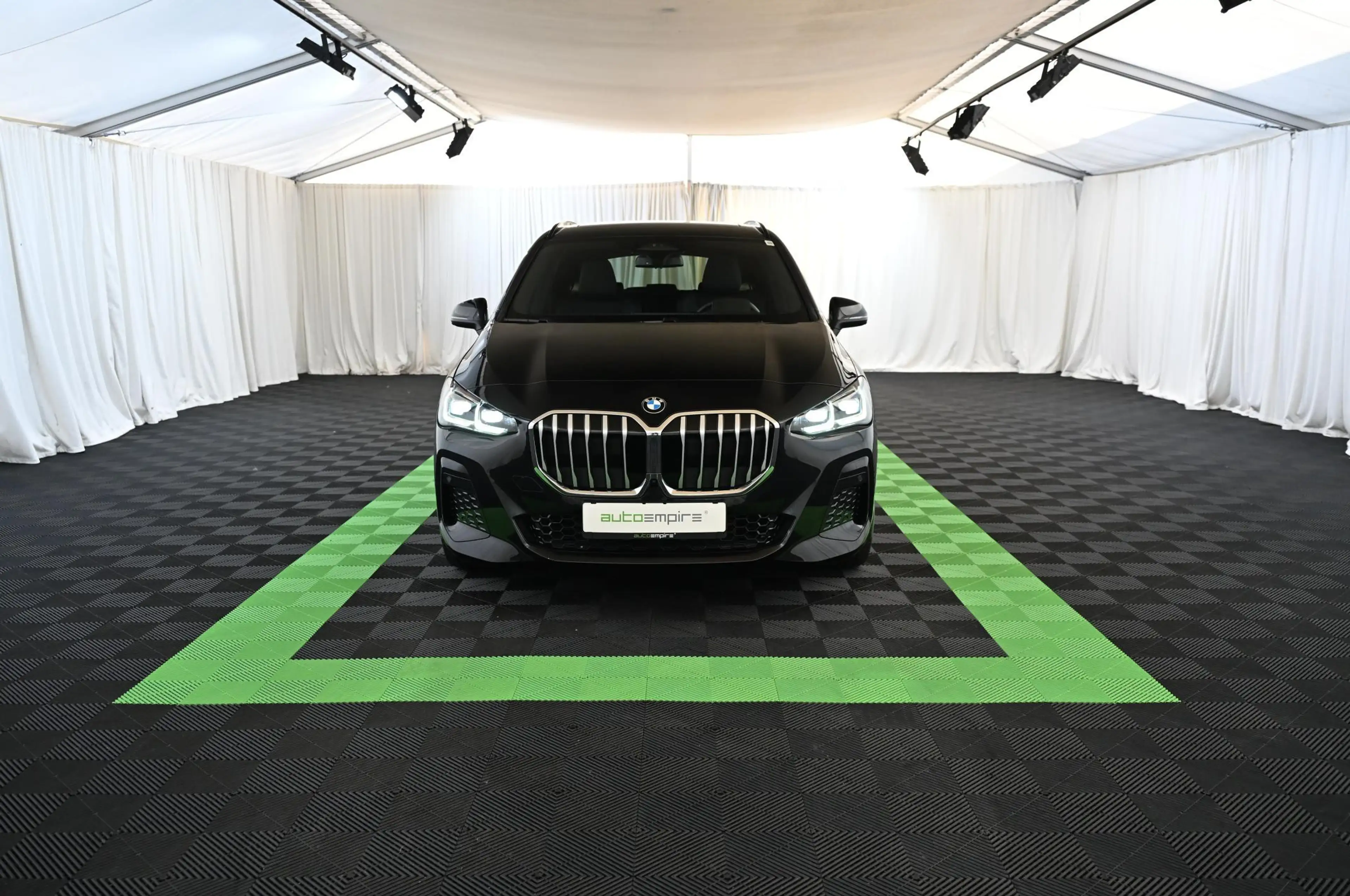 BMW 220 M-Sport Innovations & Travel Paket/18 — photo 3