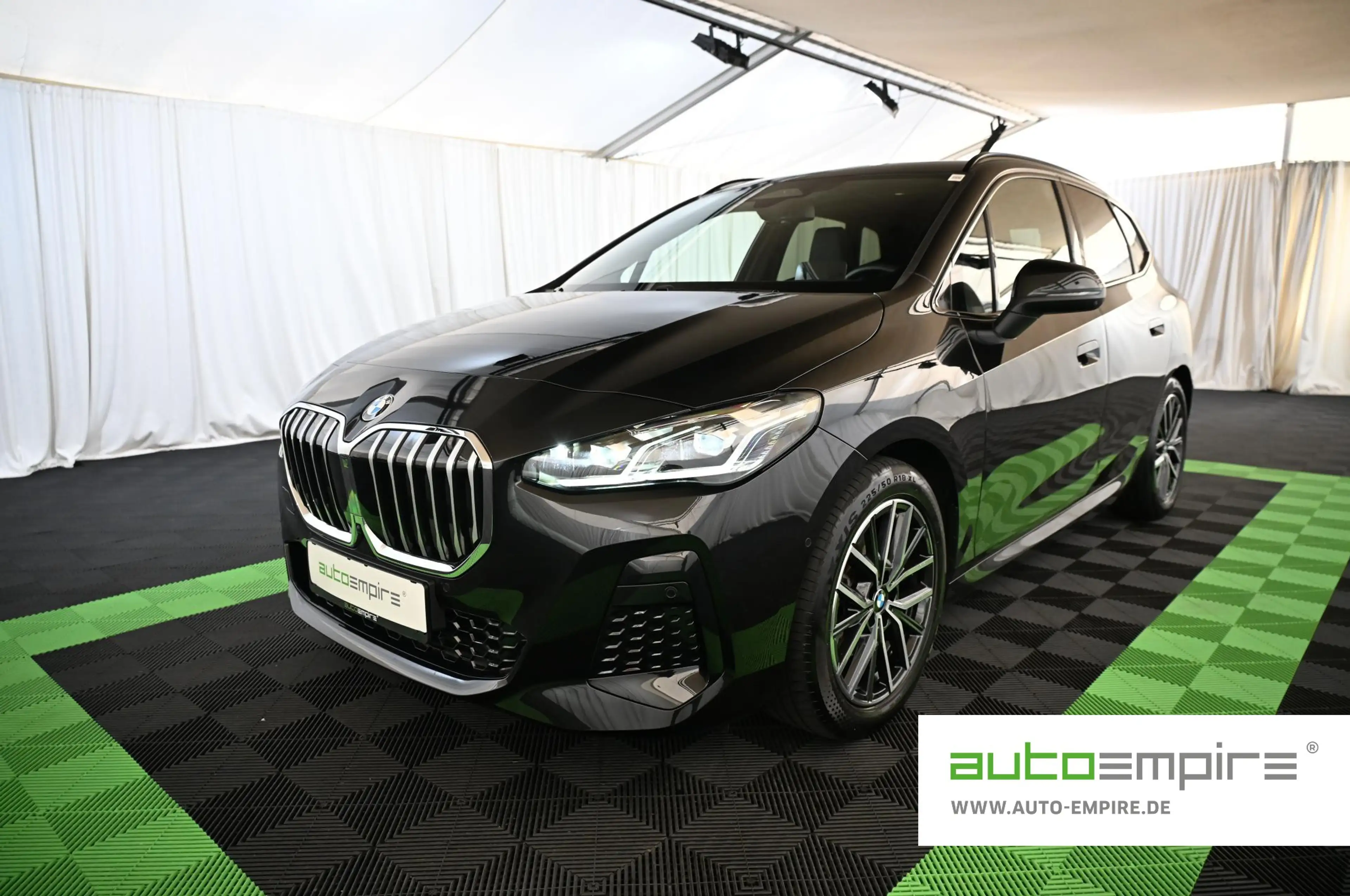 BMW 220 M-Sport Innovations & Travel Paket/18