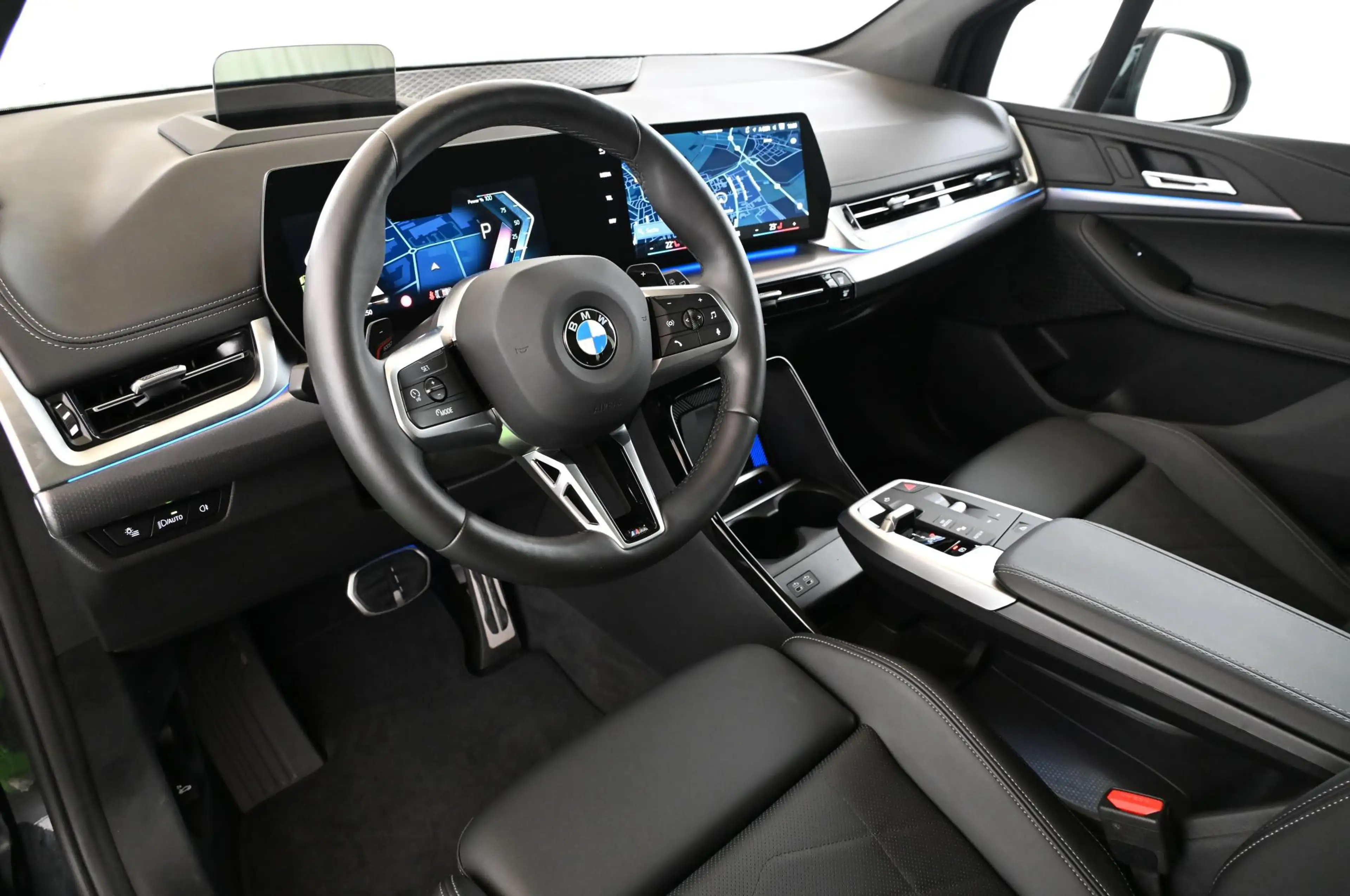 BMW 220 M-Sport Innovations & Travel Paket/18 — photo 12