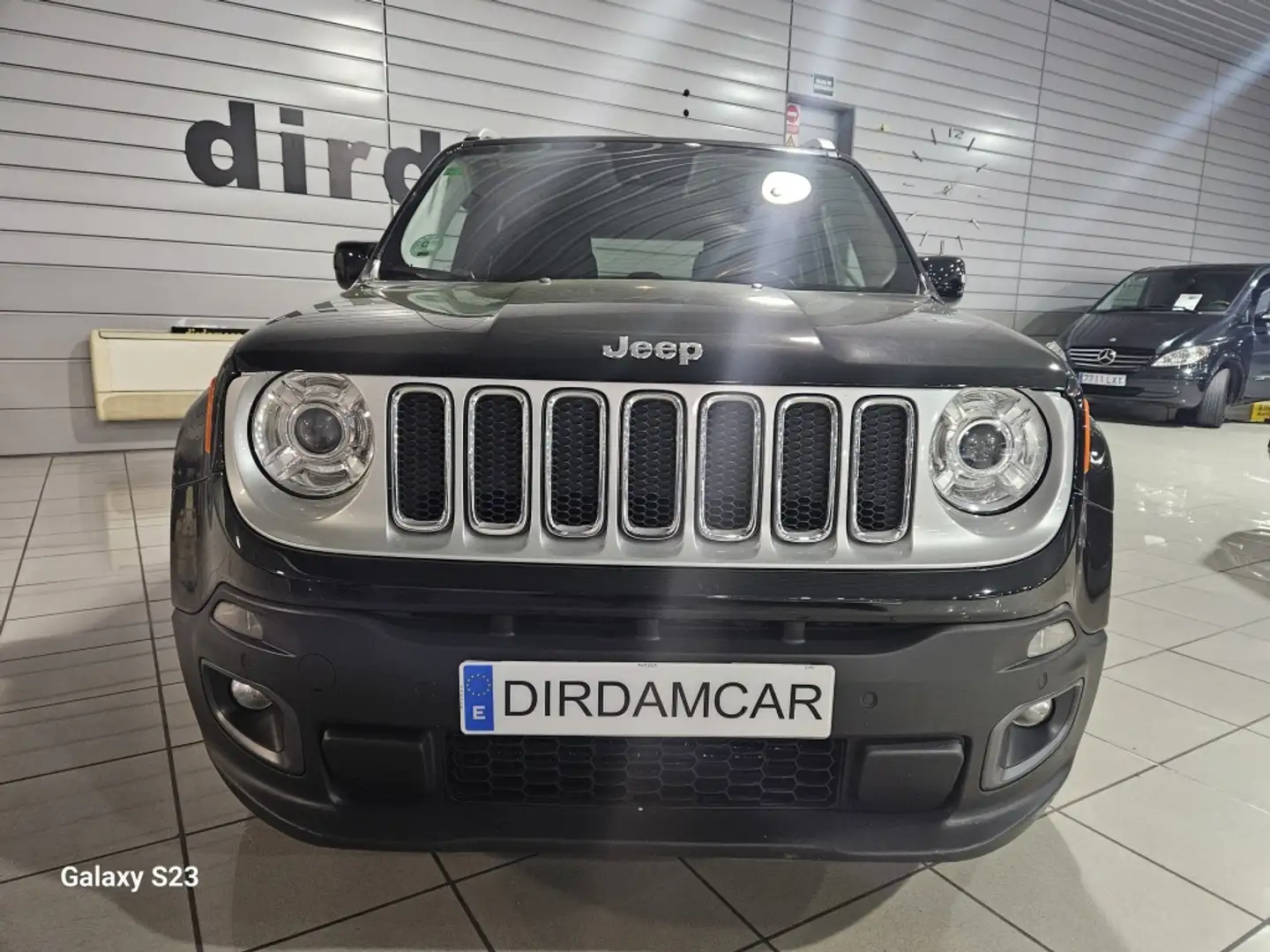 Jeep Renegade 1.6Mjt Longitude 4x2 Schwarz - 2