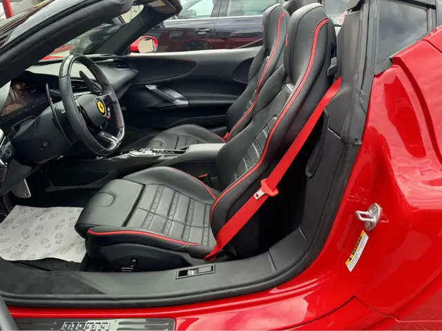 Ferrari SF90 Stradale view 9