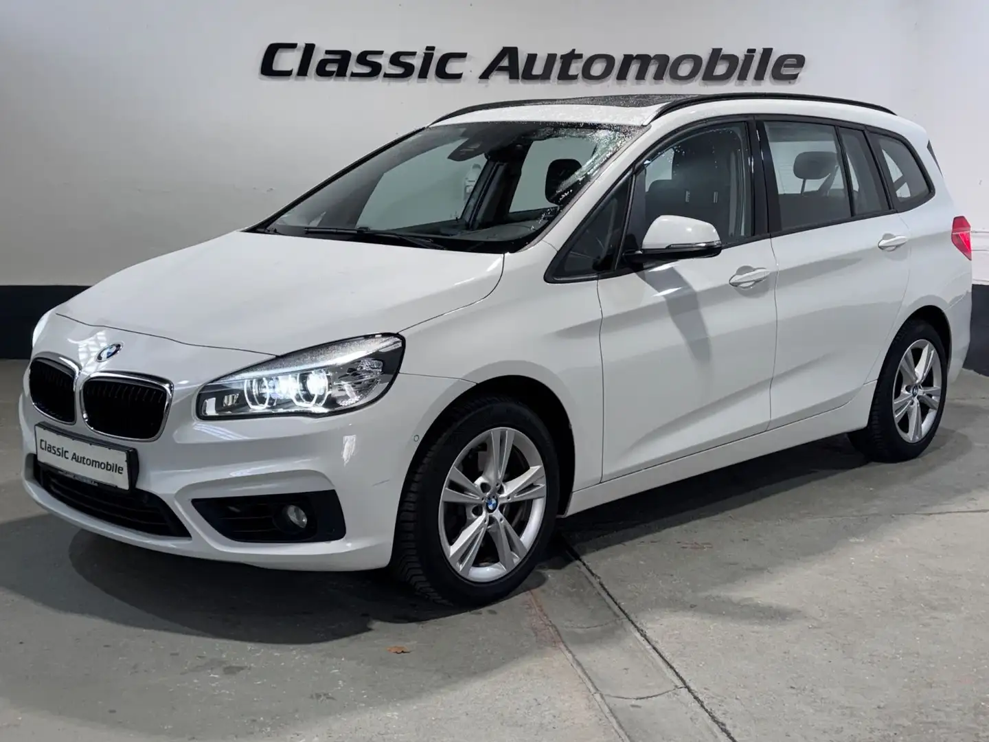 BMW 218 Advantage *Automatik*7-Sitzer* Weiß - 1