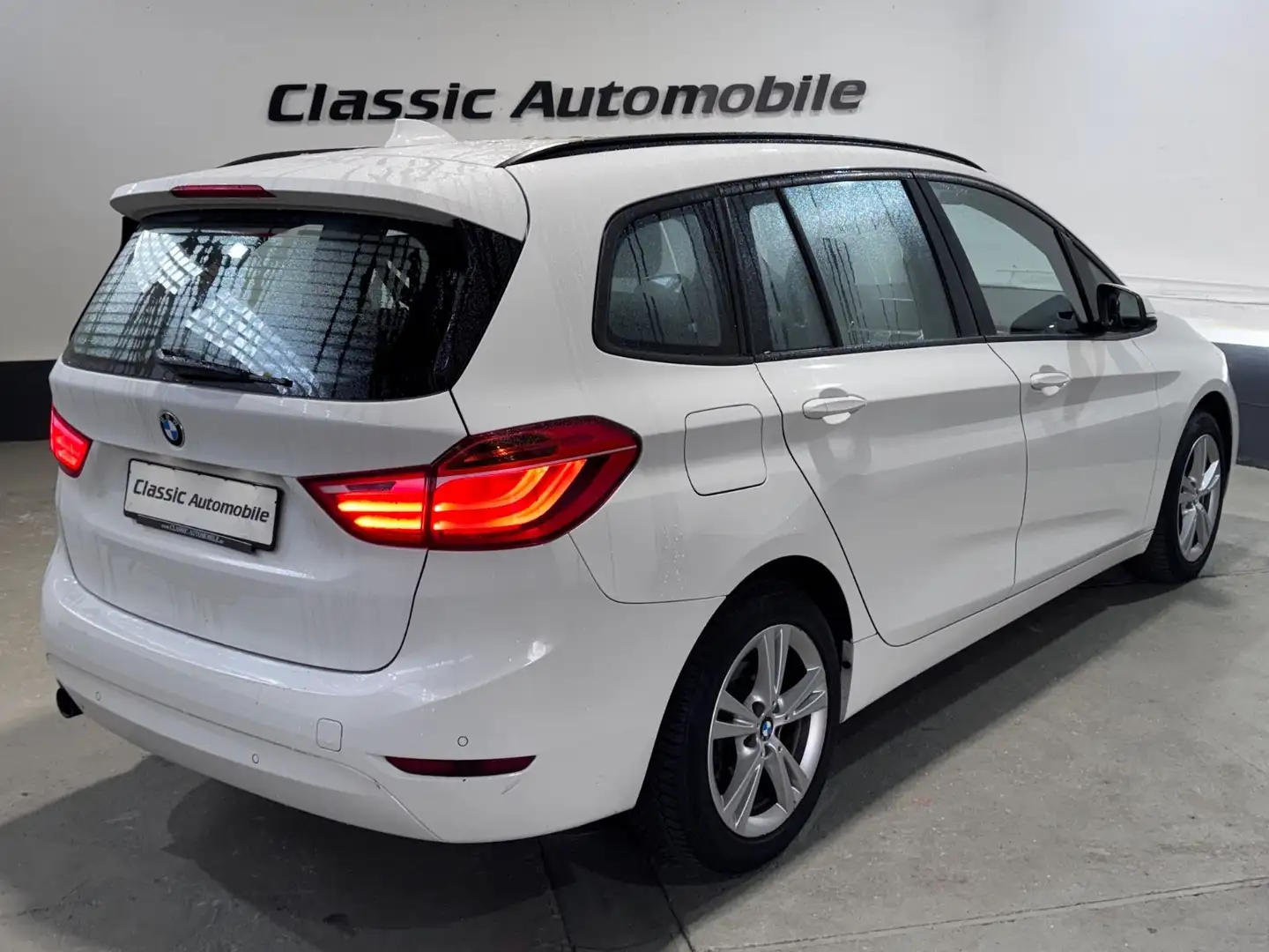 BMW 218 Advantage *Automatik*7-Sitzer* Weiß - 2