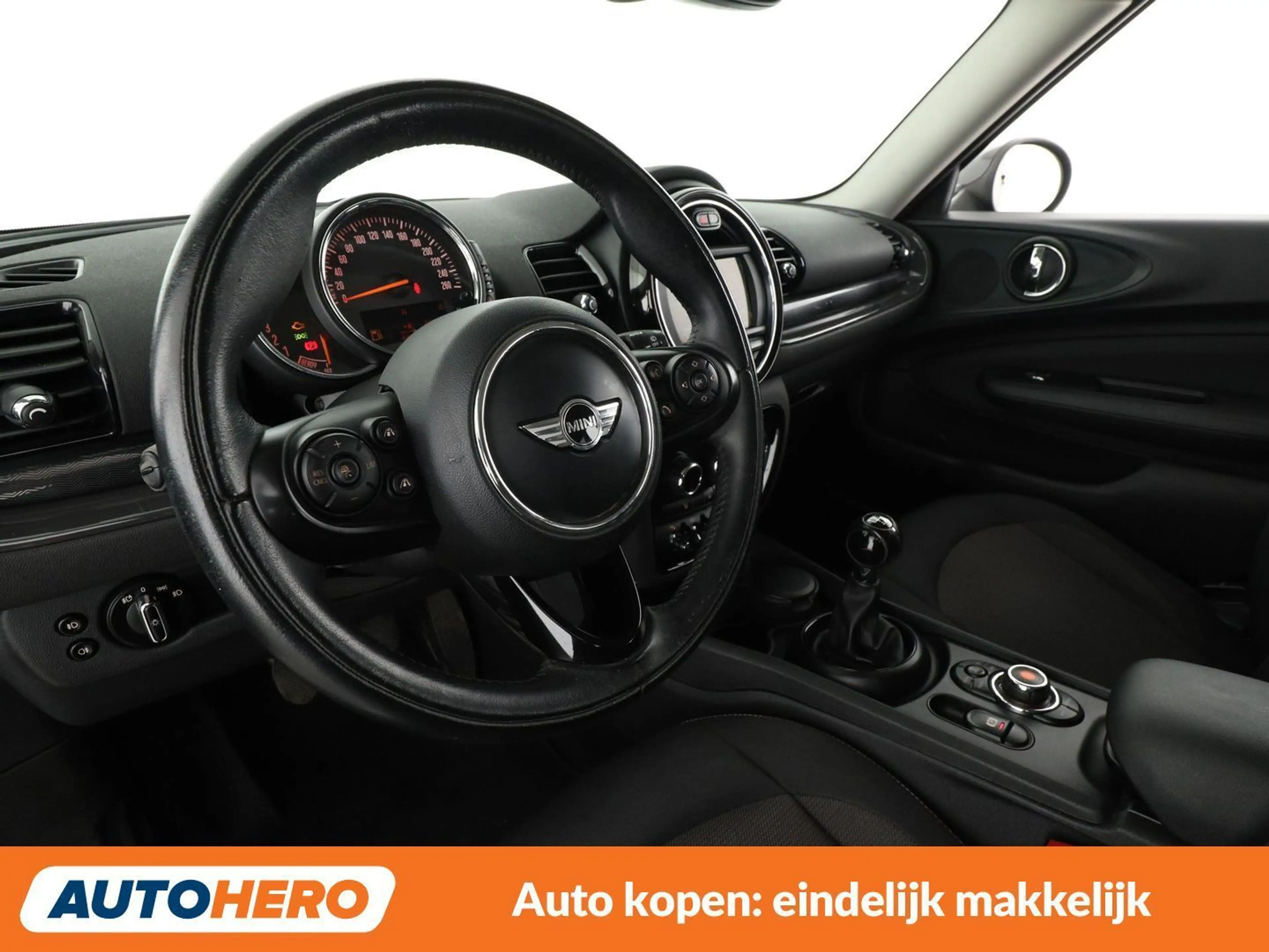 MINI Cooper Clubman Cooper — photo 11