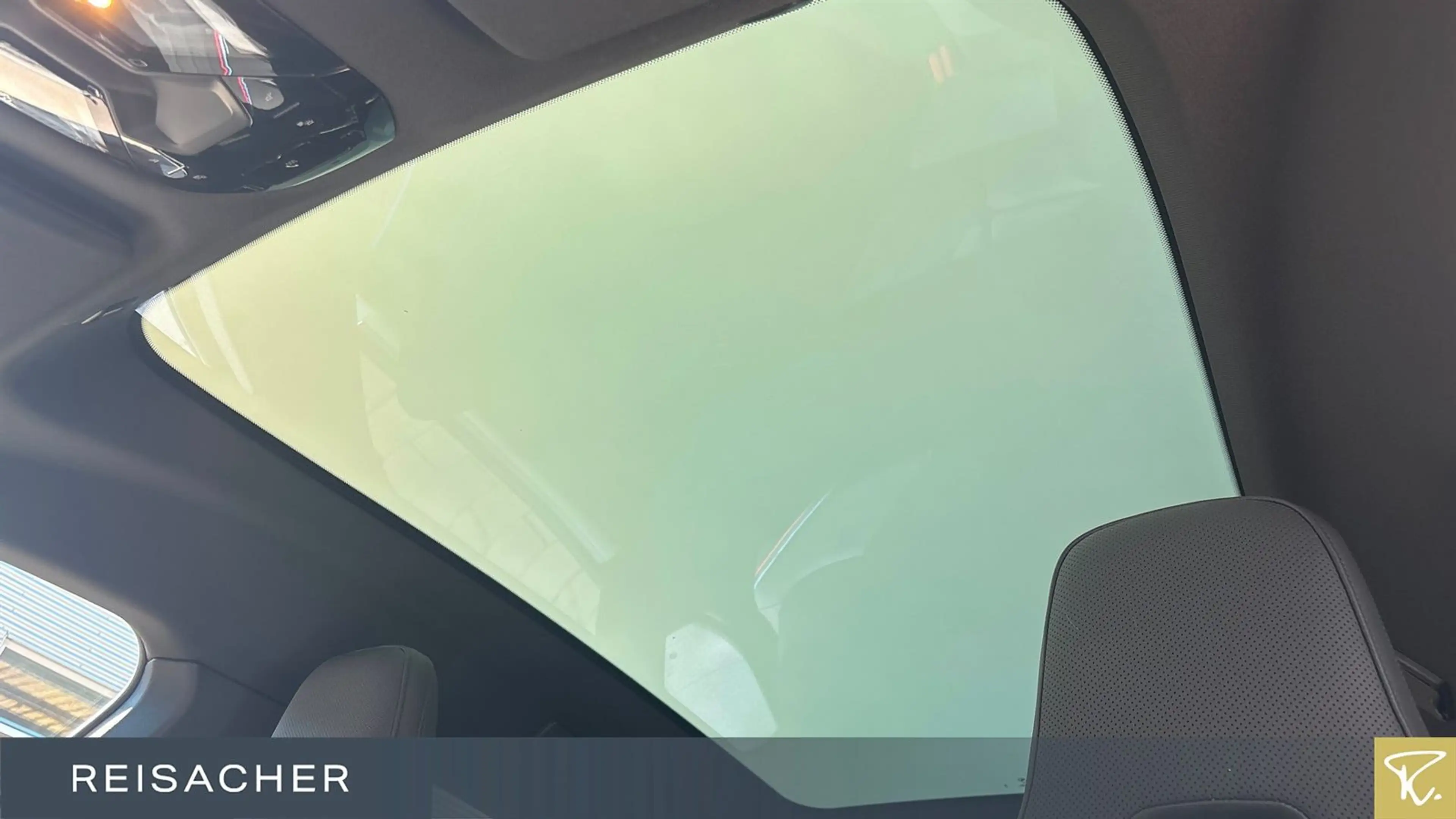 BMW iX A xDrive60 M-Sport,M-Sport PRO,SkyLou,AHK,DAP — photo 11