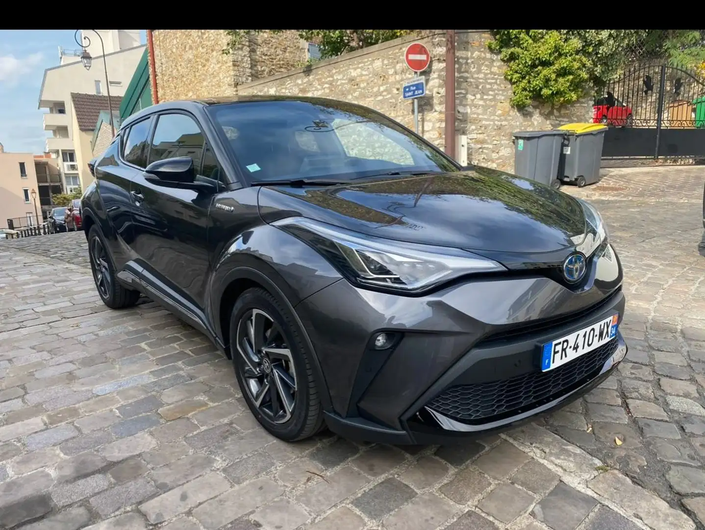 Toyota C-HR Hybride 122h JBL Edition Gris - 2