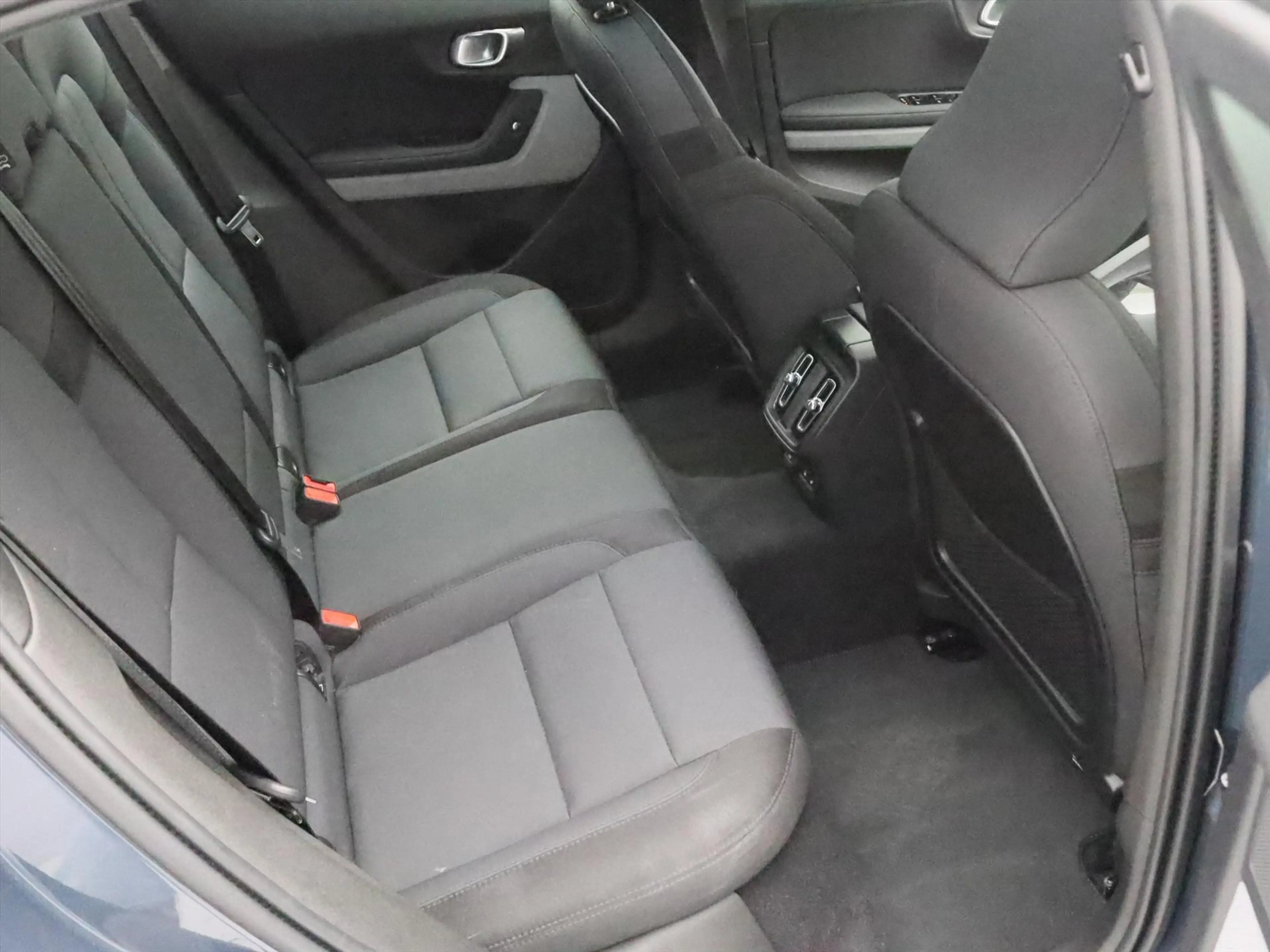 Polestar 2 Long Range Dual Motor 408PK 78kWh 92.2% SoH [ TREK — photo 14