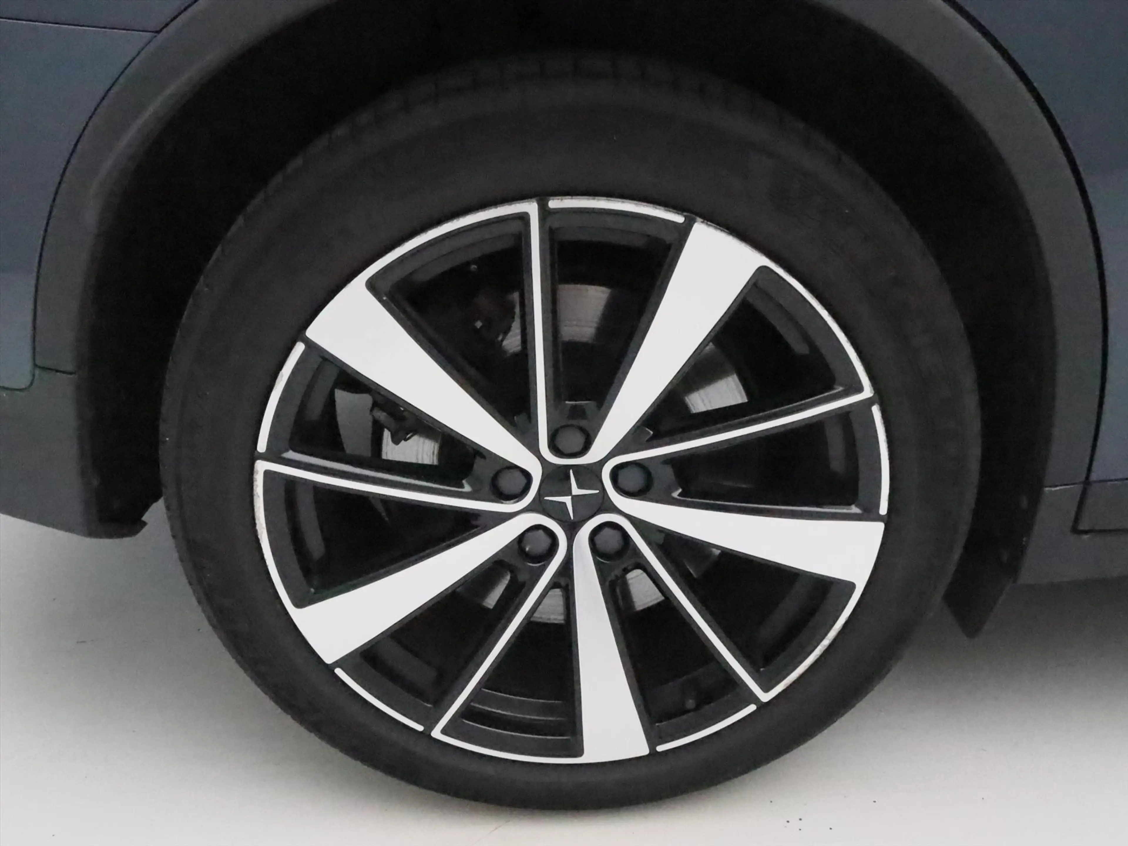 Polestar 2 Long Range Dual Motor 408PK 78kWh 92.2% SoH [ TREK — photo 9