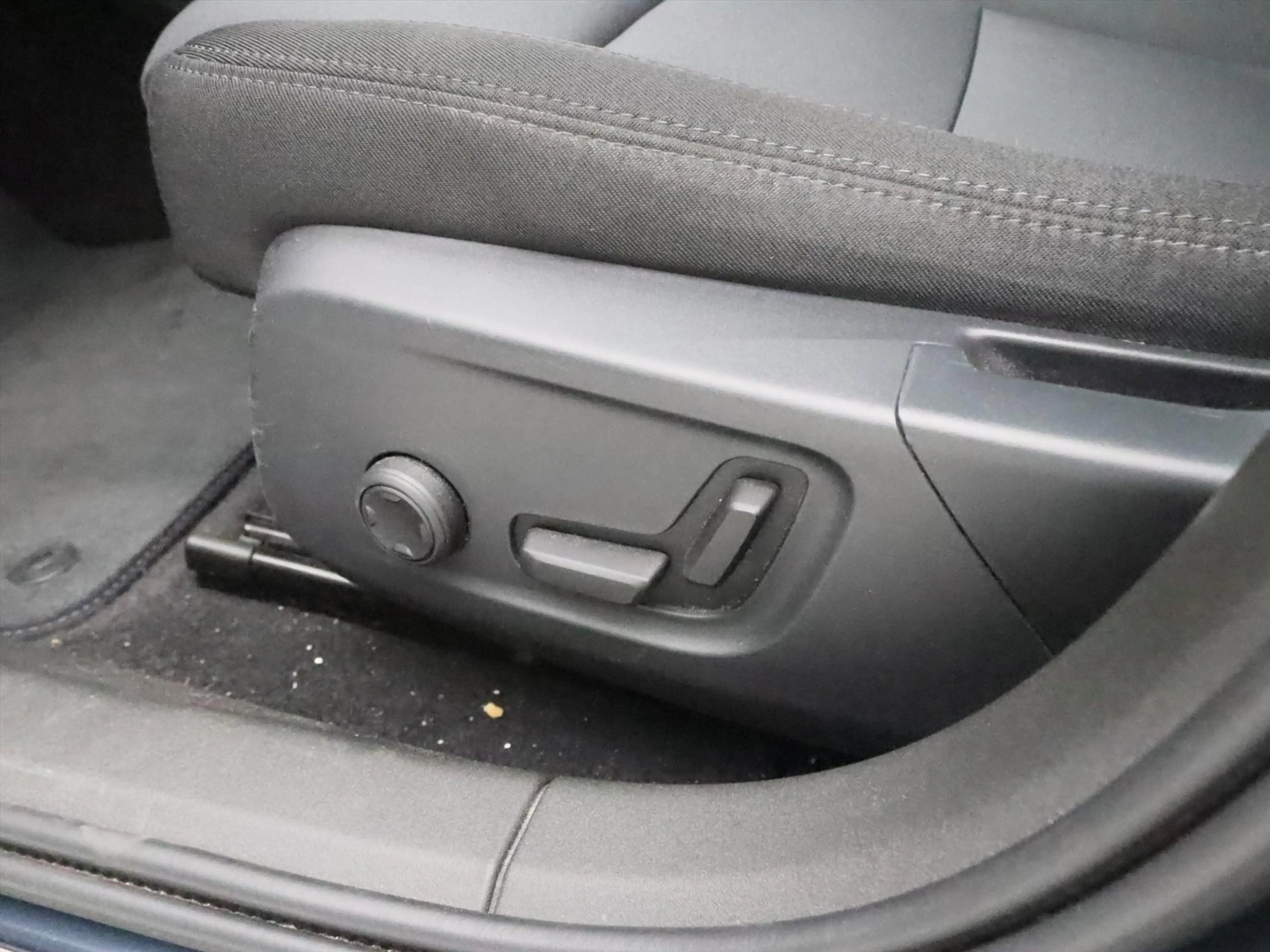 Polestar 2 Long Range Dual Motor 408PK 78kWh 92.2% SoH [ TREK — photo 18