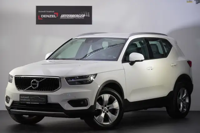 Volvo XC40 D4 Momentum AWD Geartronic