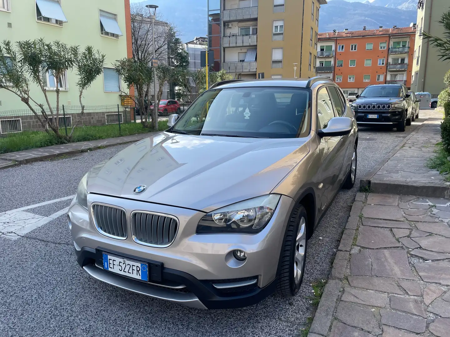 BMW 118 118d 5p 2.0 143cv dpf Beżowy - 2
