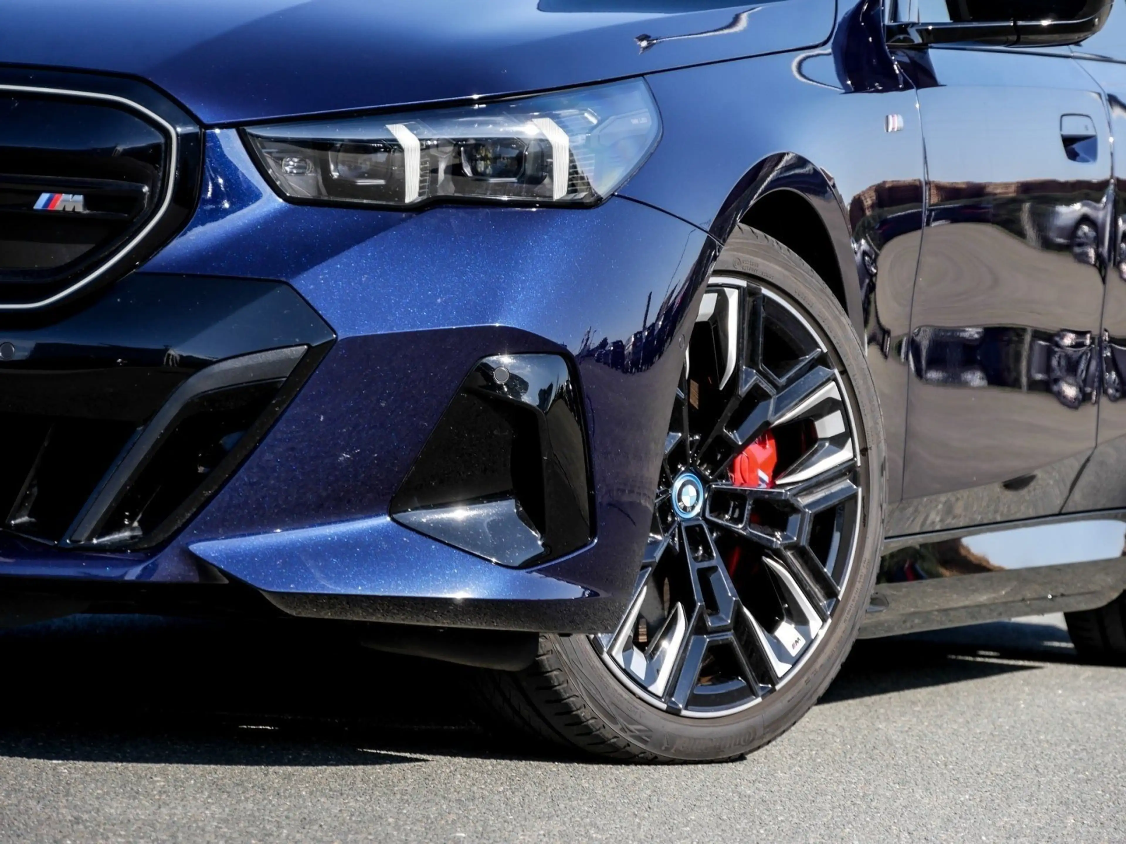 BMW i5 M60 xDrive M Sport HUD PANO ACC B&W 360 Grad — photo 5