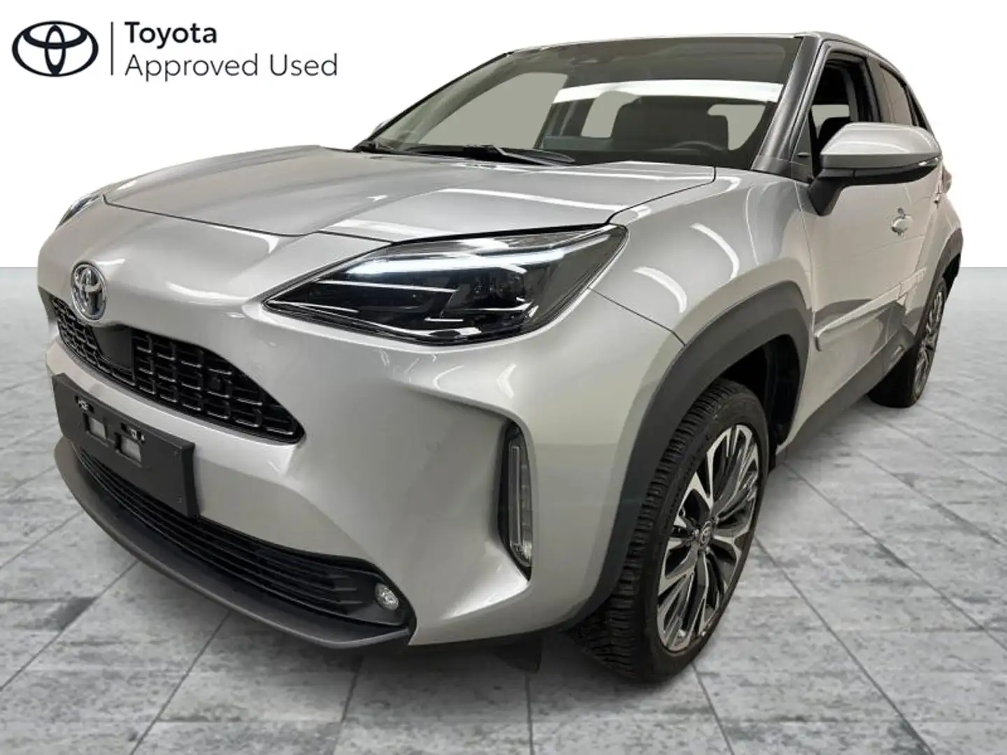 Toyota Yaris Cross Elegant Argent - 1