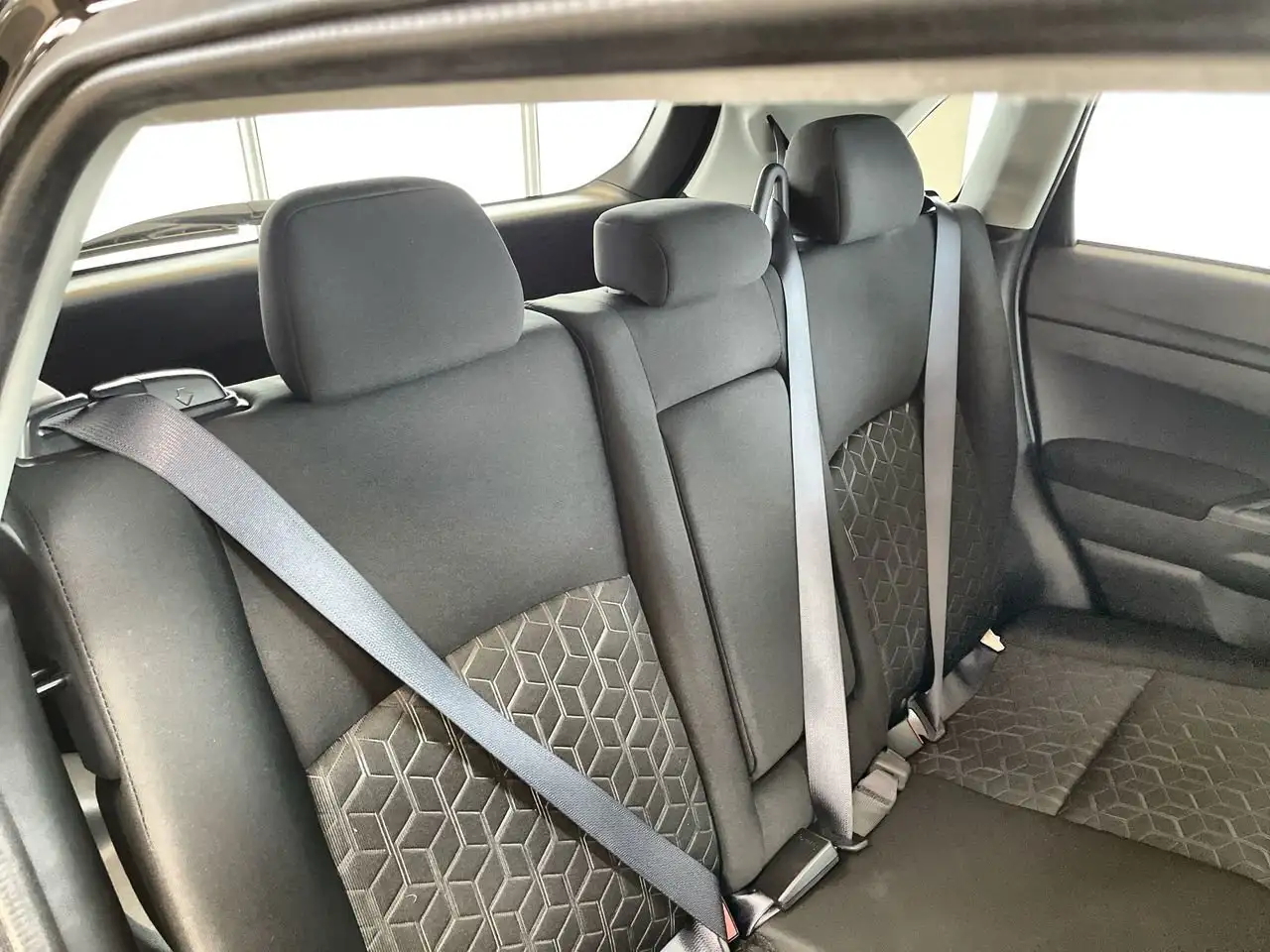Mitsubishi RVR снимка Mitsubishi RVR