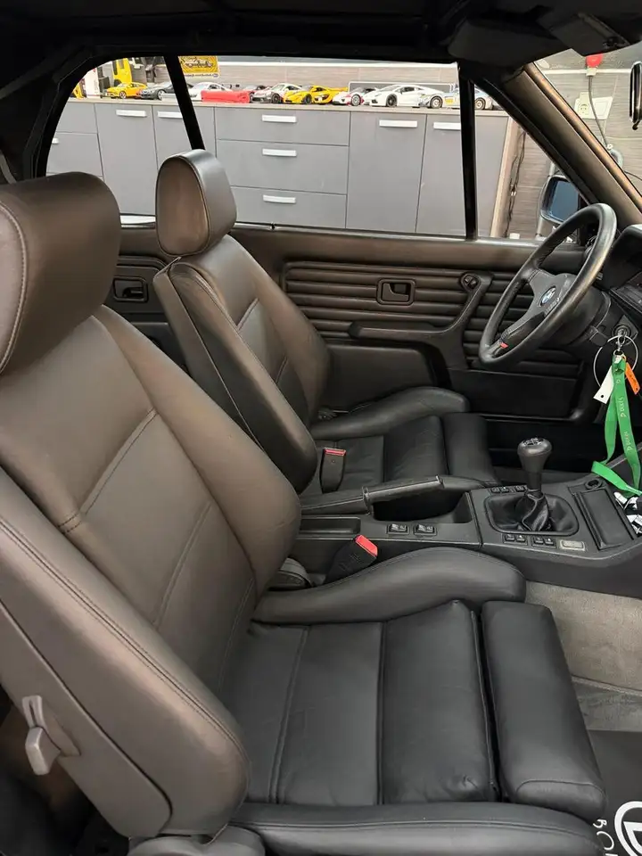BMW 320 i Cabrio /Leder/Sportsitze, foto 6