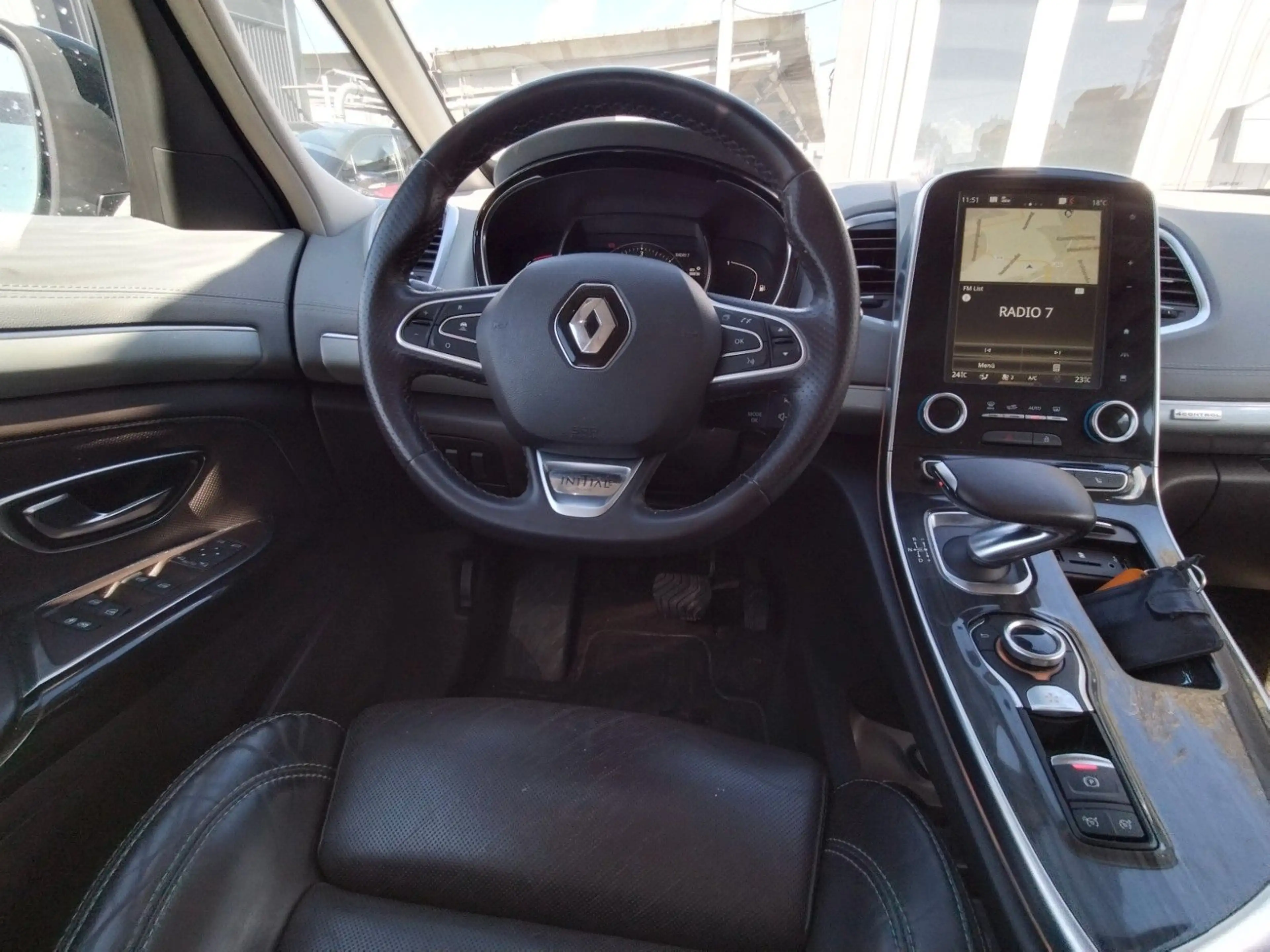 Renault Espace V Initiale Paris+VOLL+LEDER+NAVI+PANO+CAM — photo 14