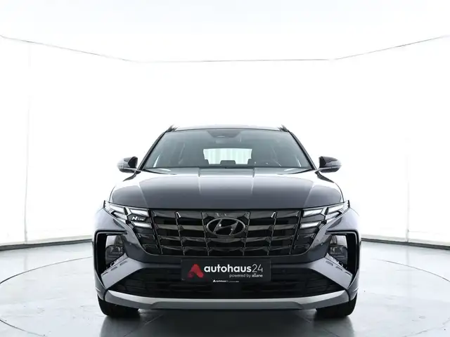 Hyundai Tucson view 2