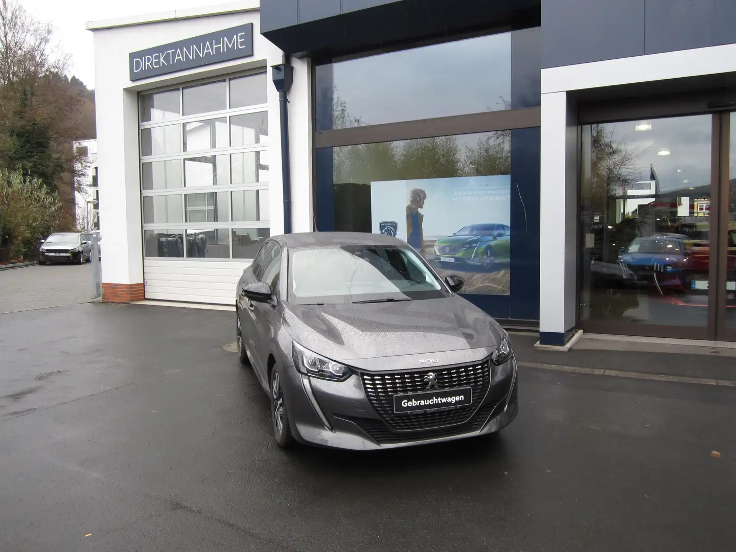 Peugeot 208 Allure Pack PureTech 100 EAT8 Grau - 1