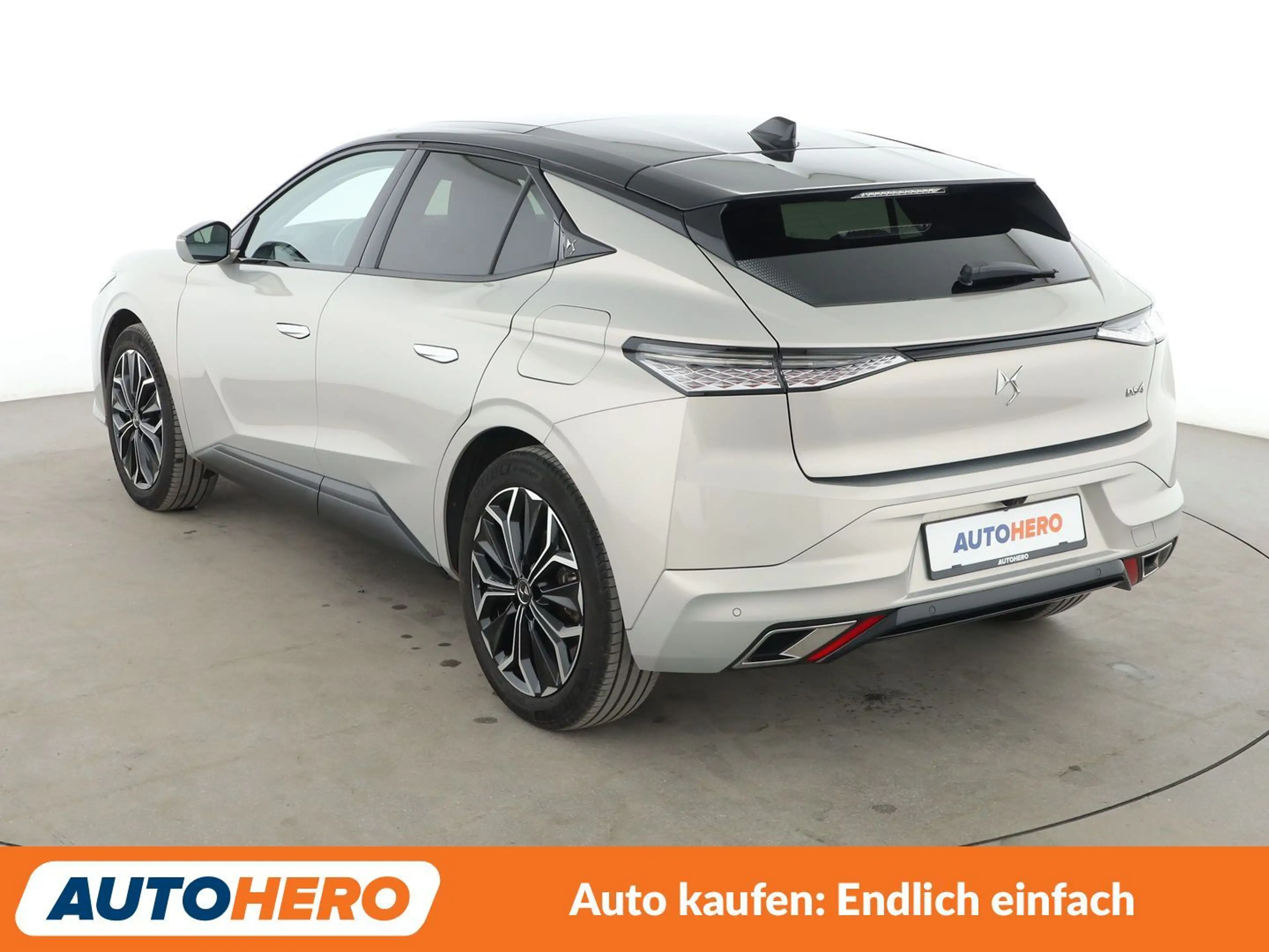 DS Automobiles DS 4 1.6 E-Tense Hybrid La Première Aut.*NAVI*360* — photo 4