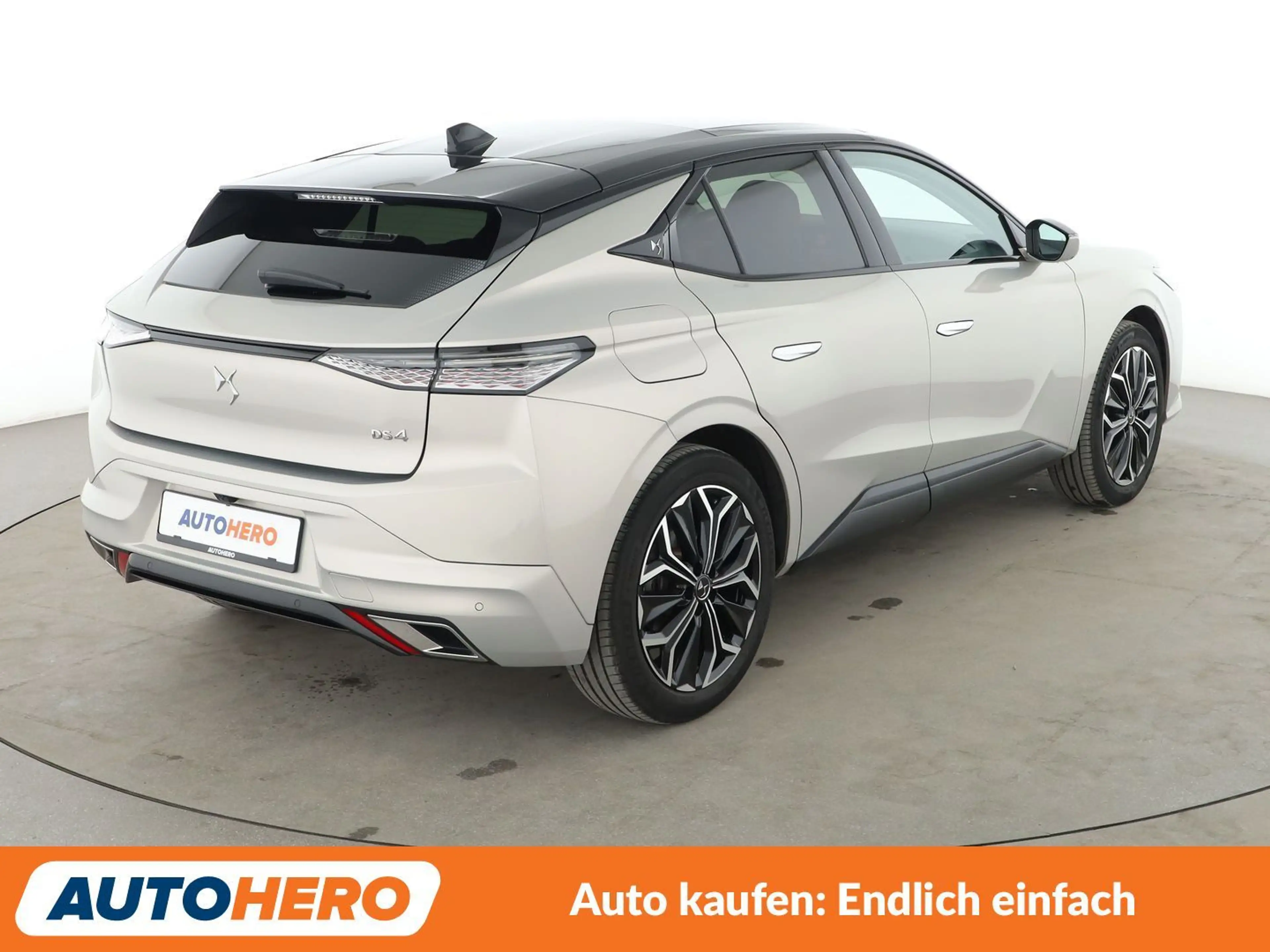 DS Automobiles DS 4 1.6 E-Tense Hybrid La Première Aut.*NAVI*360* — photo 6