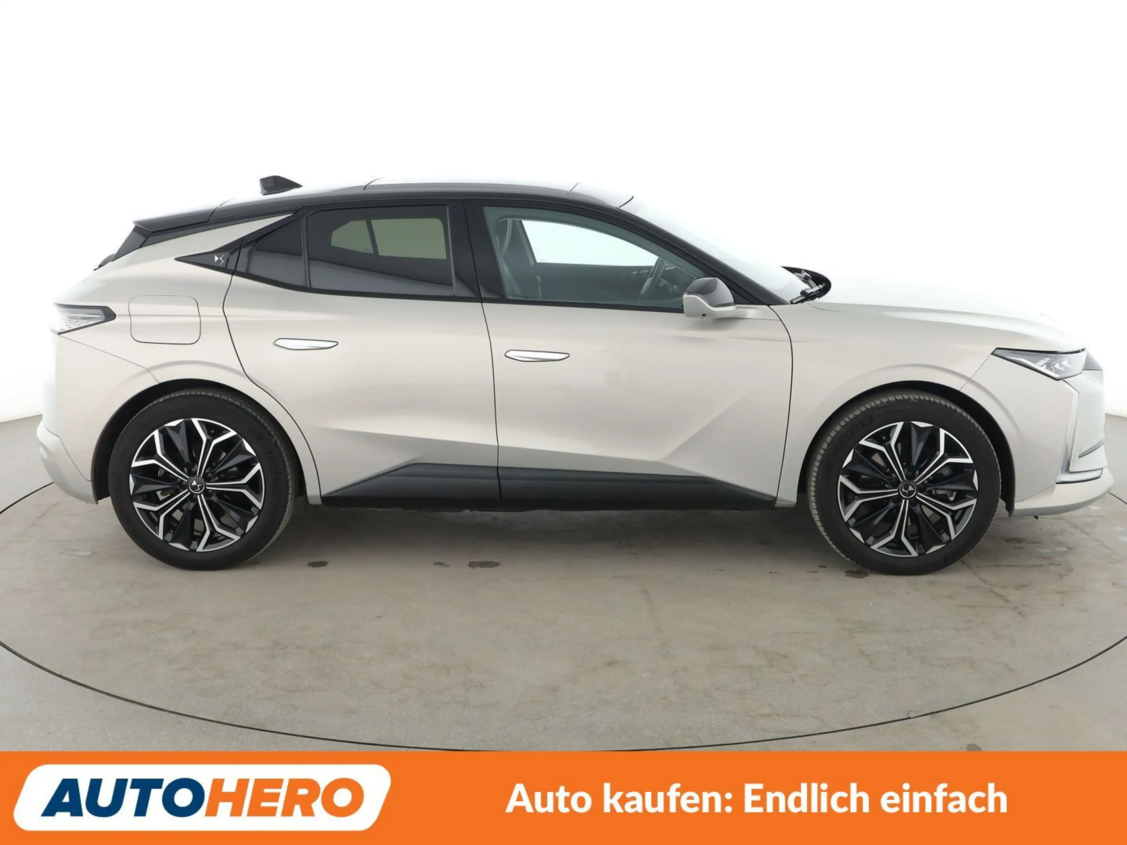 DS Automobiles DS 4 1.6 E-Tense Hybrid La Première Aut.*NAVI*360* — photo 7