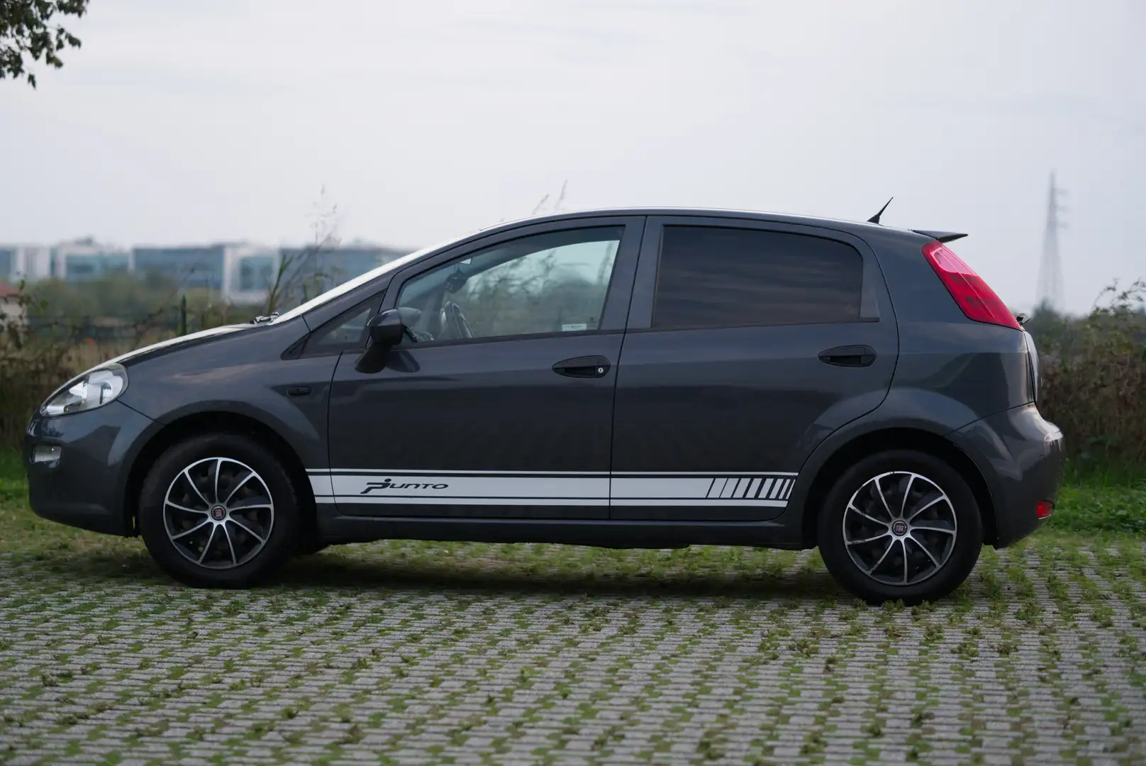 Fiat Punto Punto 5p 1.2 Street E6 Fekete - 1