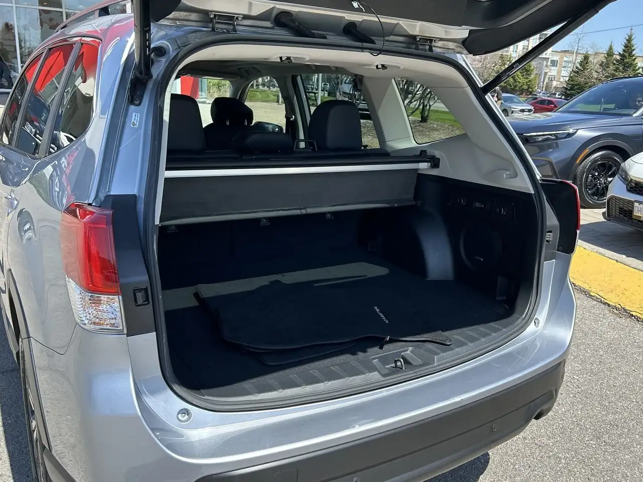 Subaru Forester снимка Subaru Forester