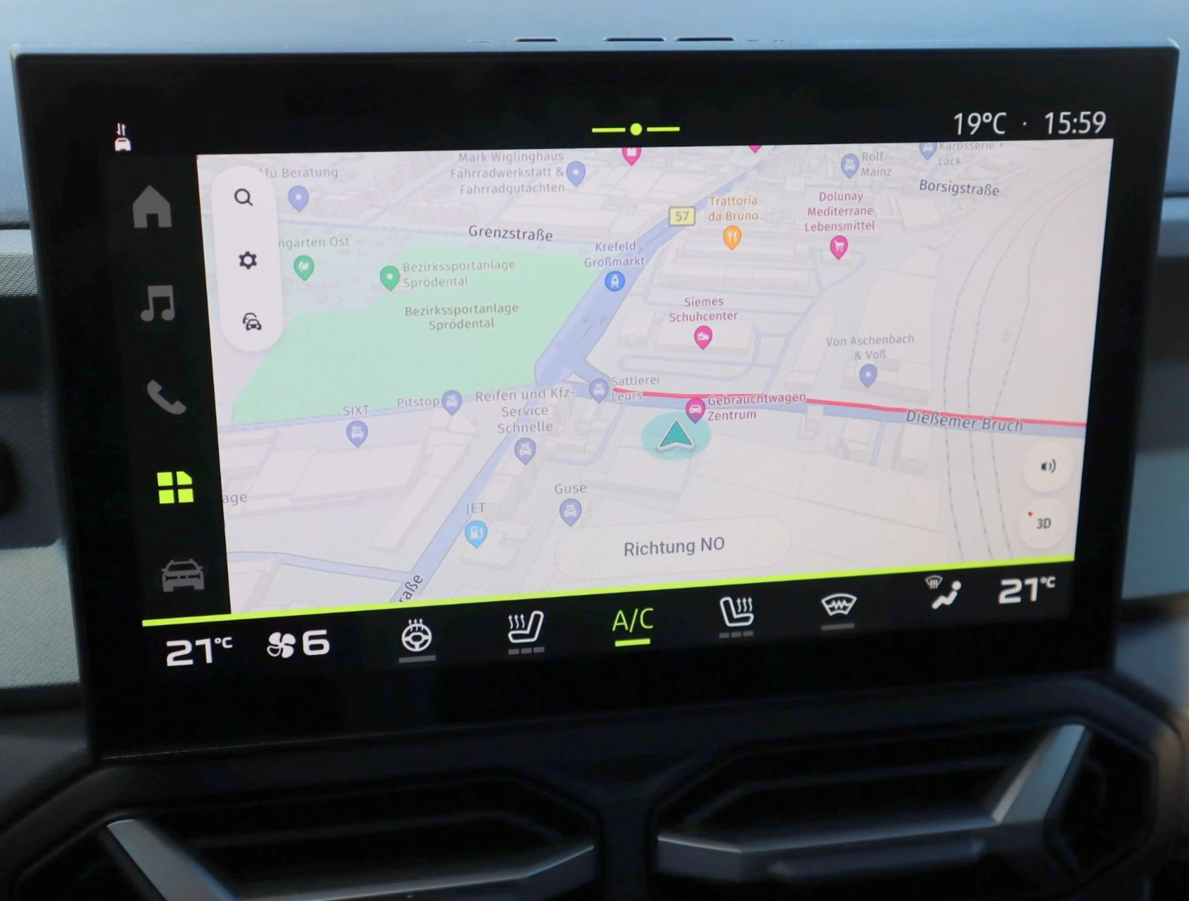 Dacia Bigster Hybrid 155 Journey /ACC /SHZ /360°-Cam — photo 8