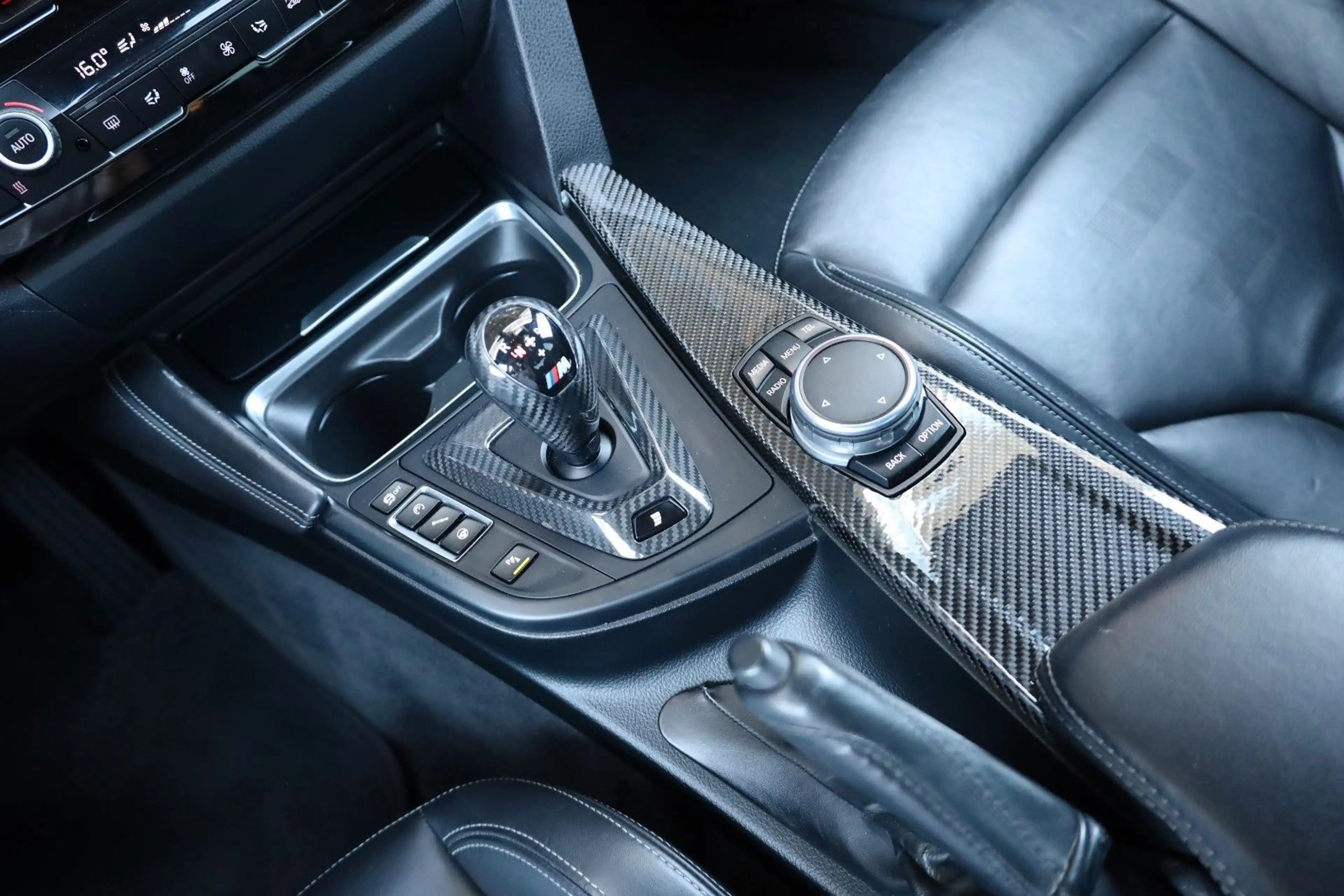 BMW M3 /HUD/4xSHZ/HK/KAMERA/NAVI/LHZ/LED/PDC/R20 — photo 14