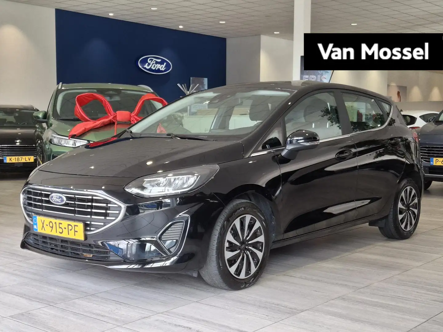 Ford Fiesta 1.0 EcoBoost Hybrid Titanium | CarPlay | WinterPac Zwart - 1