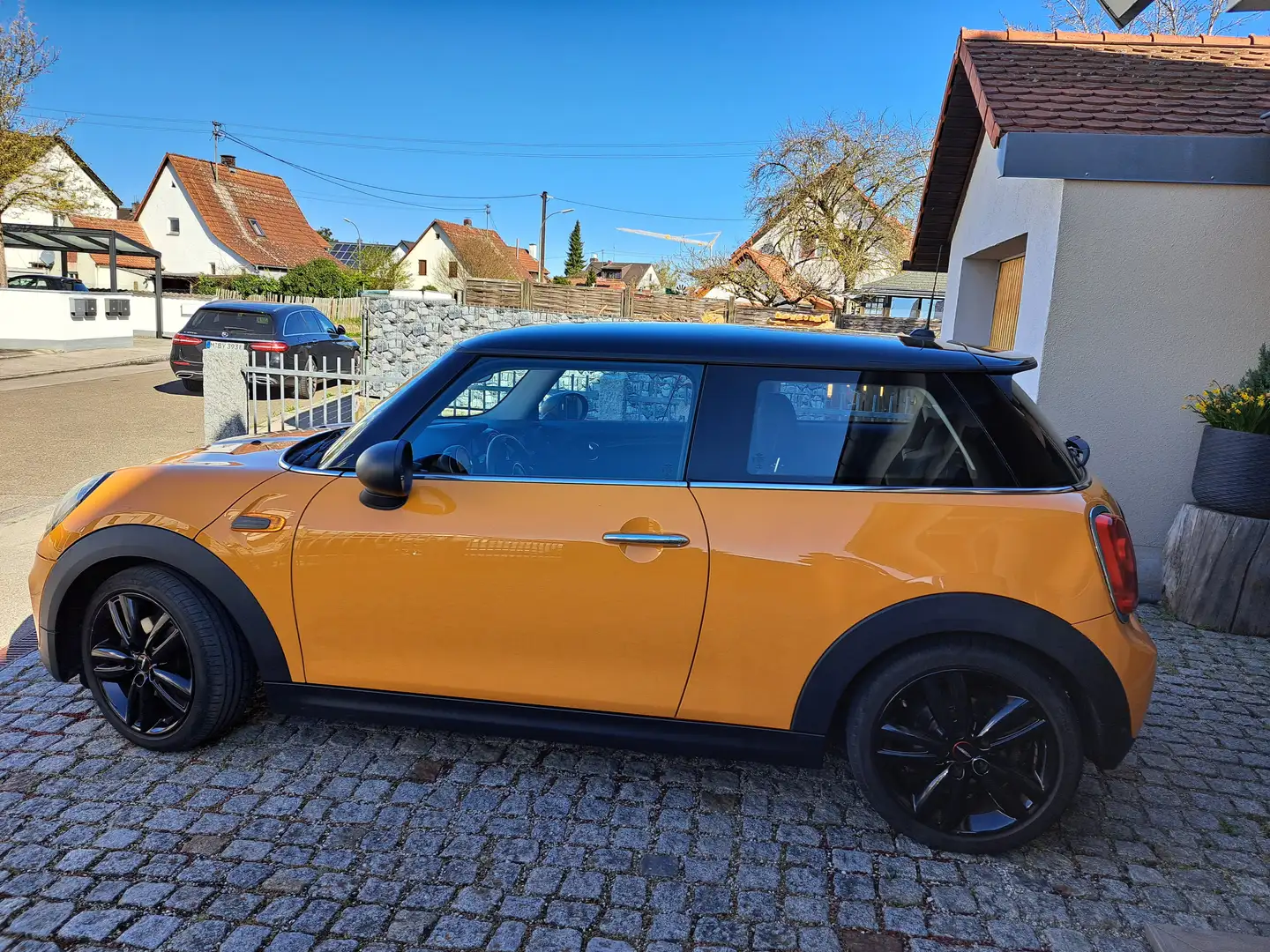 MINI One Mini One Orange - 1