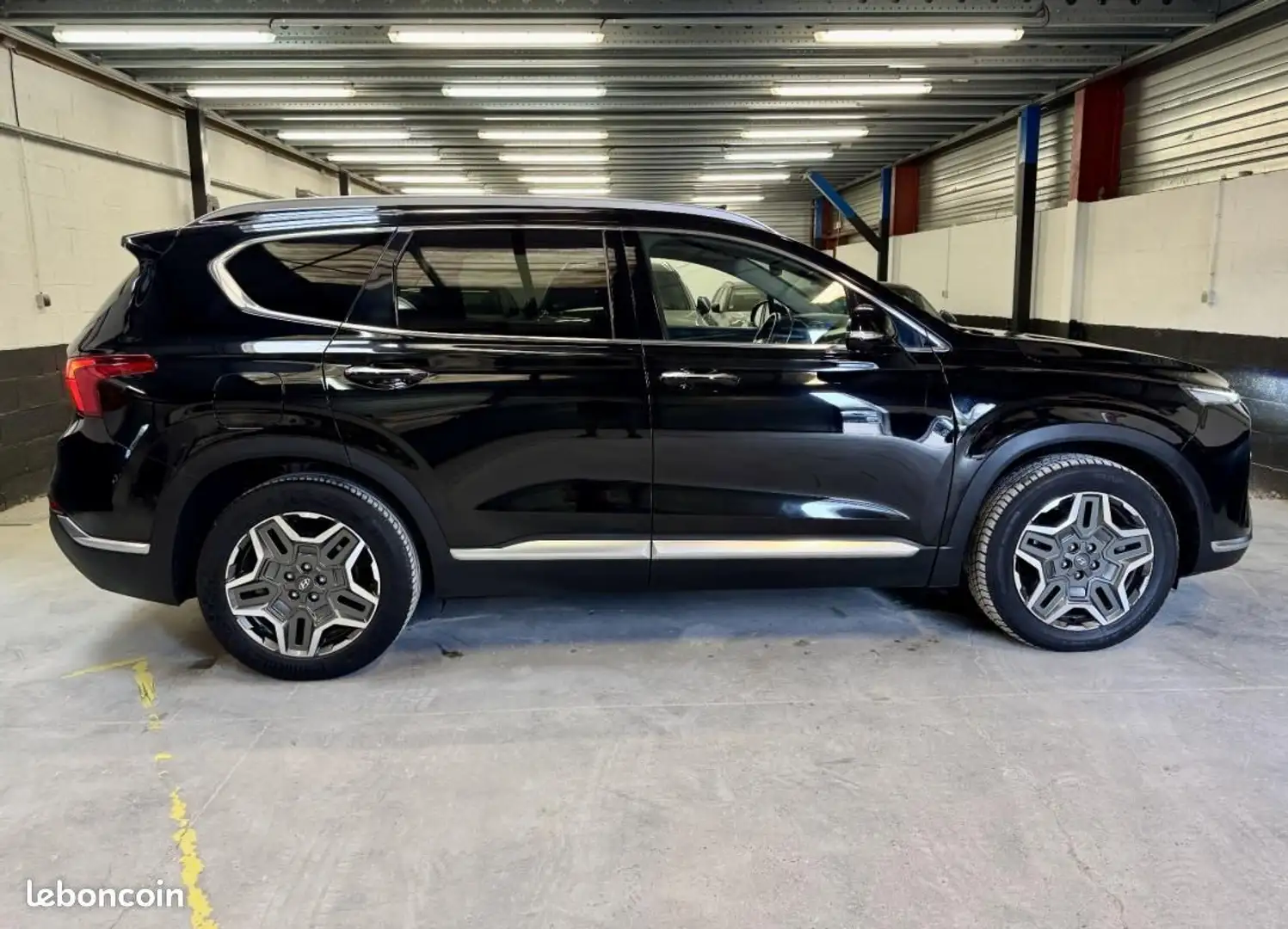 Hyundai SANTA FE 1.6 T-GDi Hybrid 265 ch HTRAC BVA6 Executive 1e main Origine FR Negro - 2