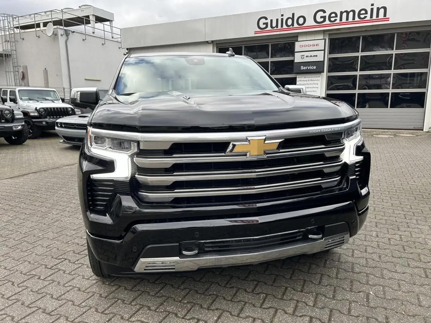 Chevrolet Silverado 6.2 V8 High Country Negru - 2