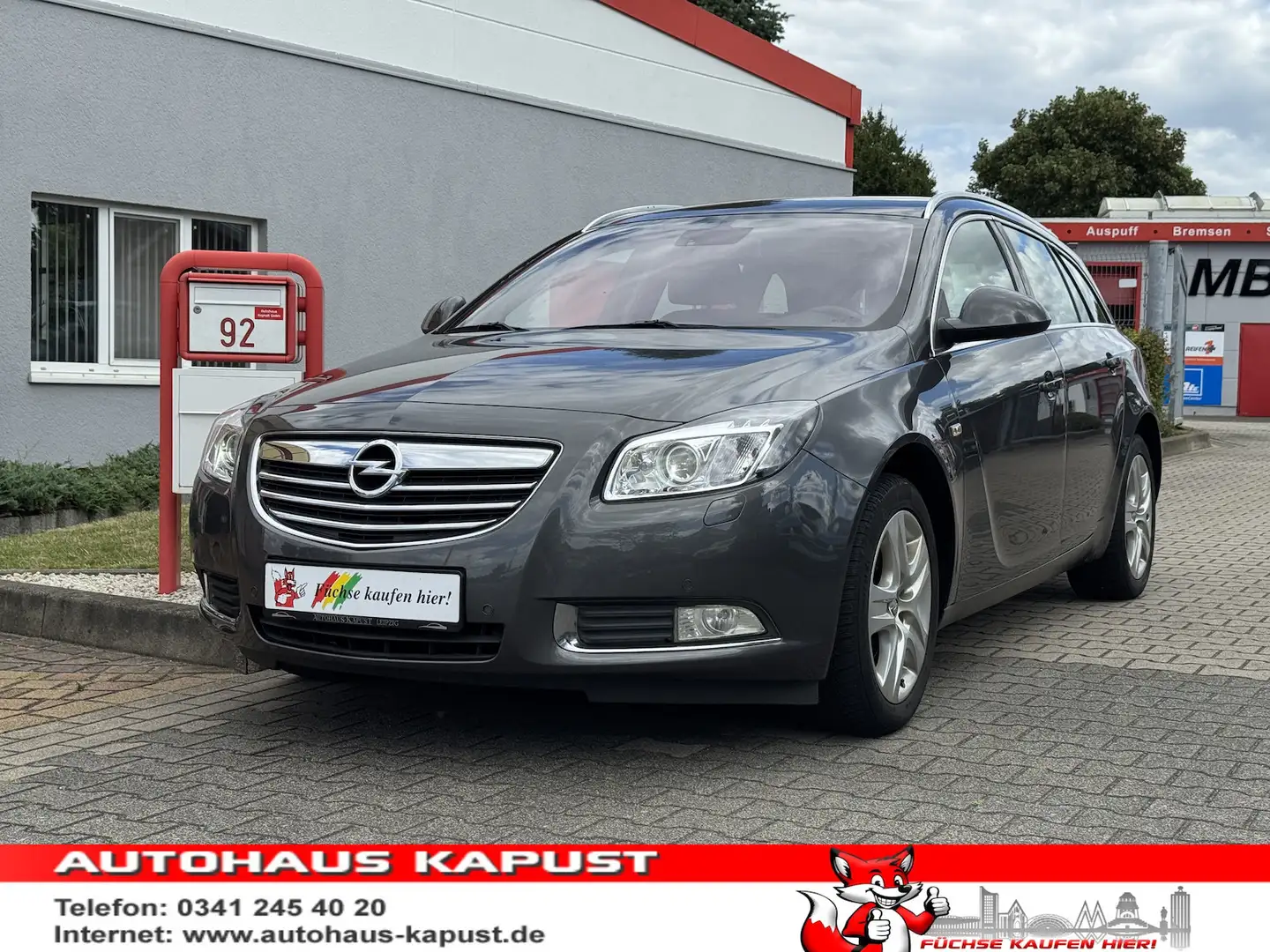 Opel Insignia 1.8 Sportstourer/AHK/NAVI/SHZ/TEMPO/ Gris - 1