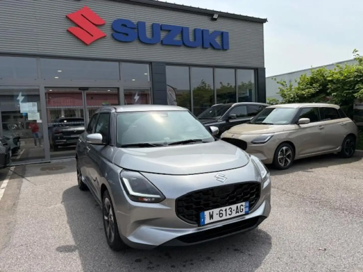 Suzuki Swift 1.2 Hybrid 83ch Pack Zilver - 1