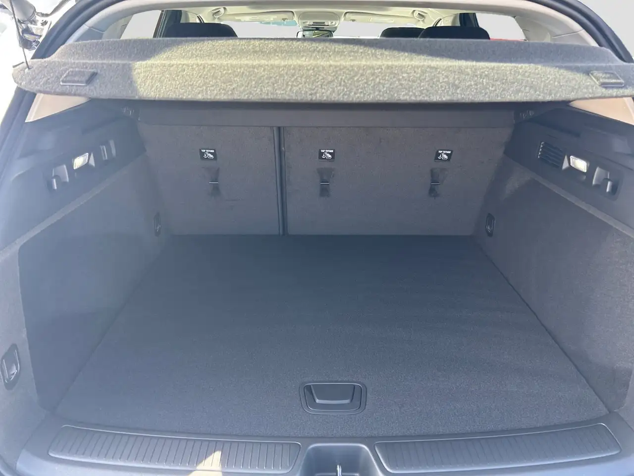 Buick Envision photo Buick Envision