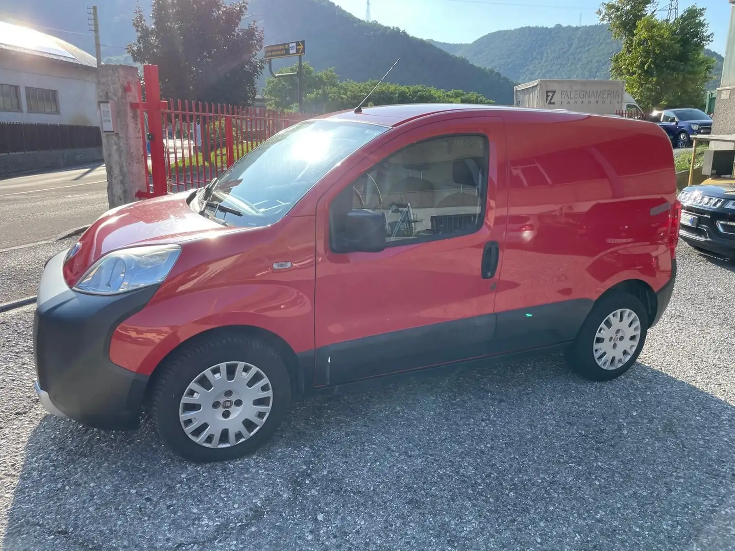 Fiat Fiorino 1.3 Mtj Adventur Rosso - 2